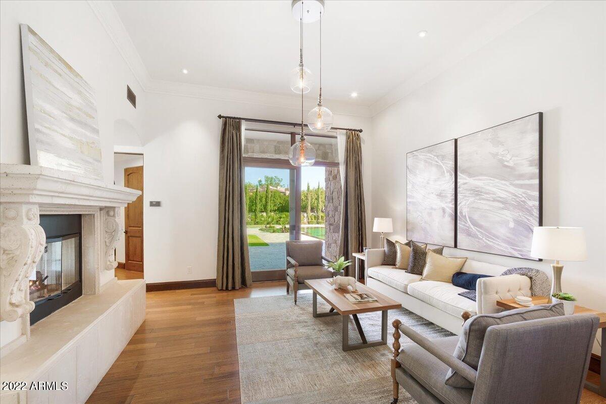 GARY ESTATES - Residential