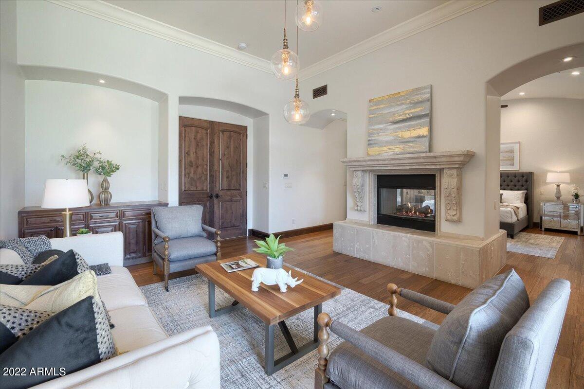 GARY ESTATES - Residential
