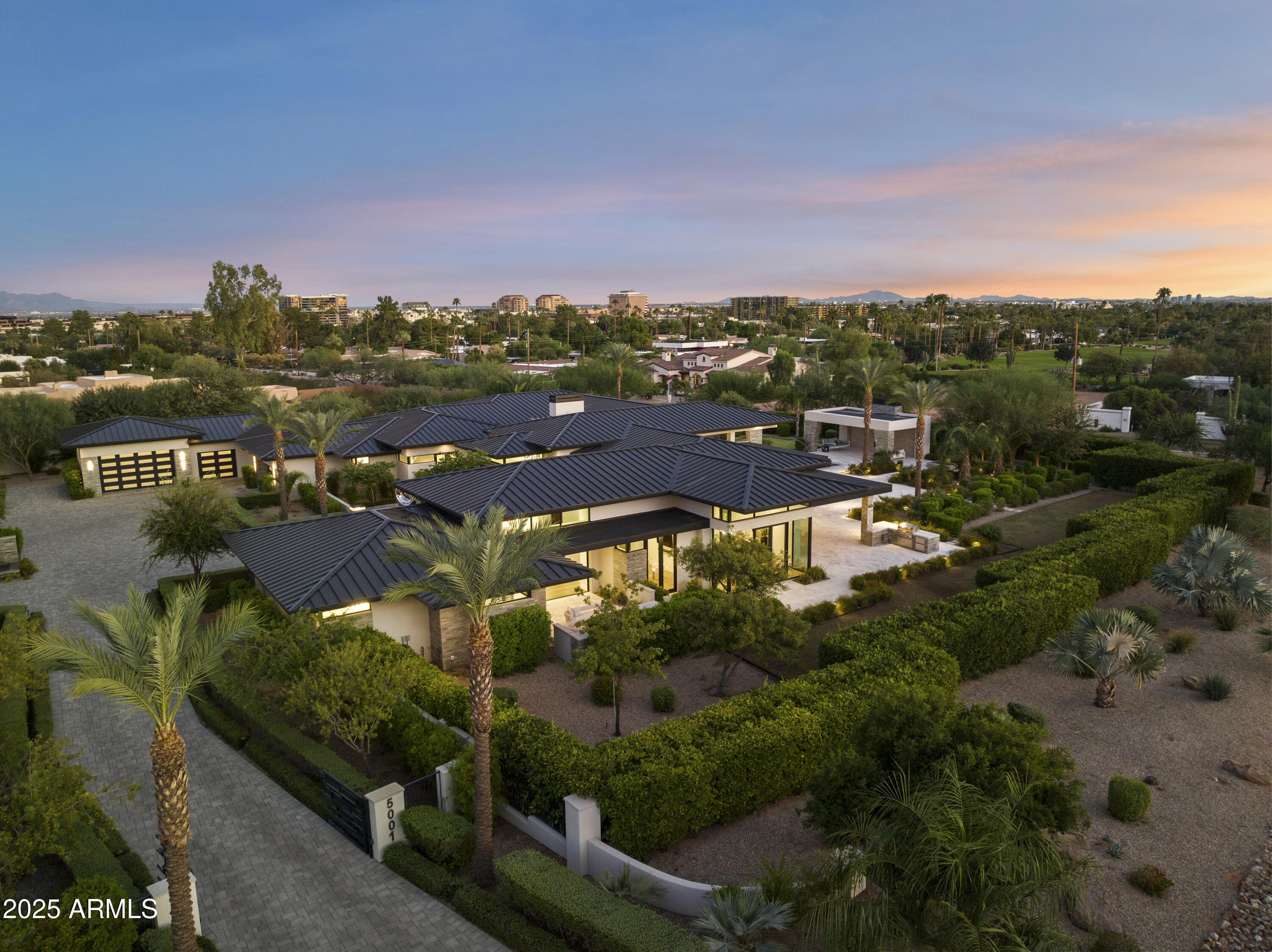 CAMELBACK LANDS - Residential