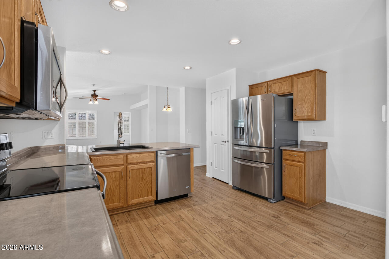 GREYSTONE HERITAGE UNIT 2 AT VENTANA LAKES - Residential