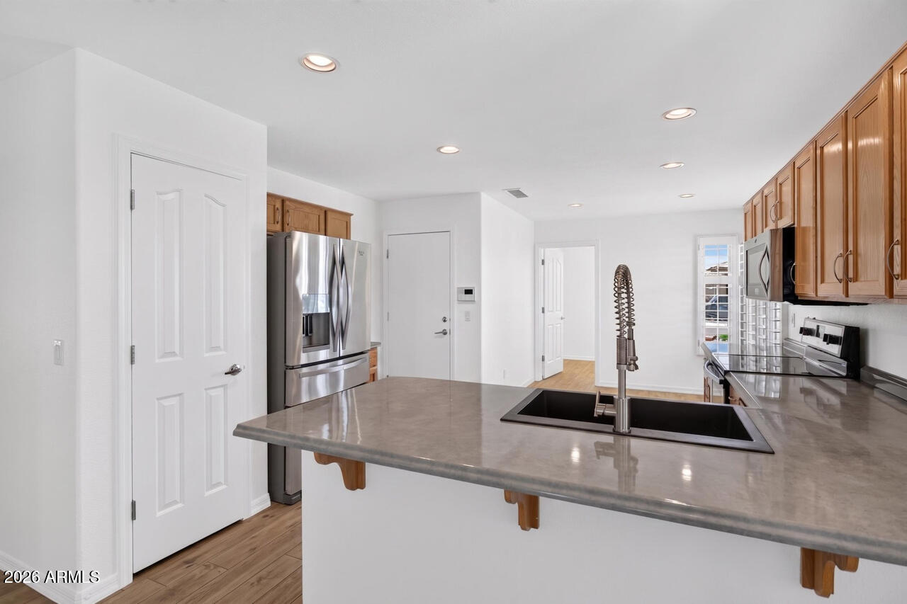 GREYSTONE HERITAGE UNIT 2 AT VENTANA LAKES - Residential