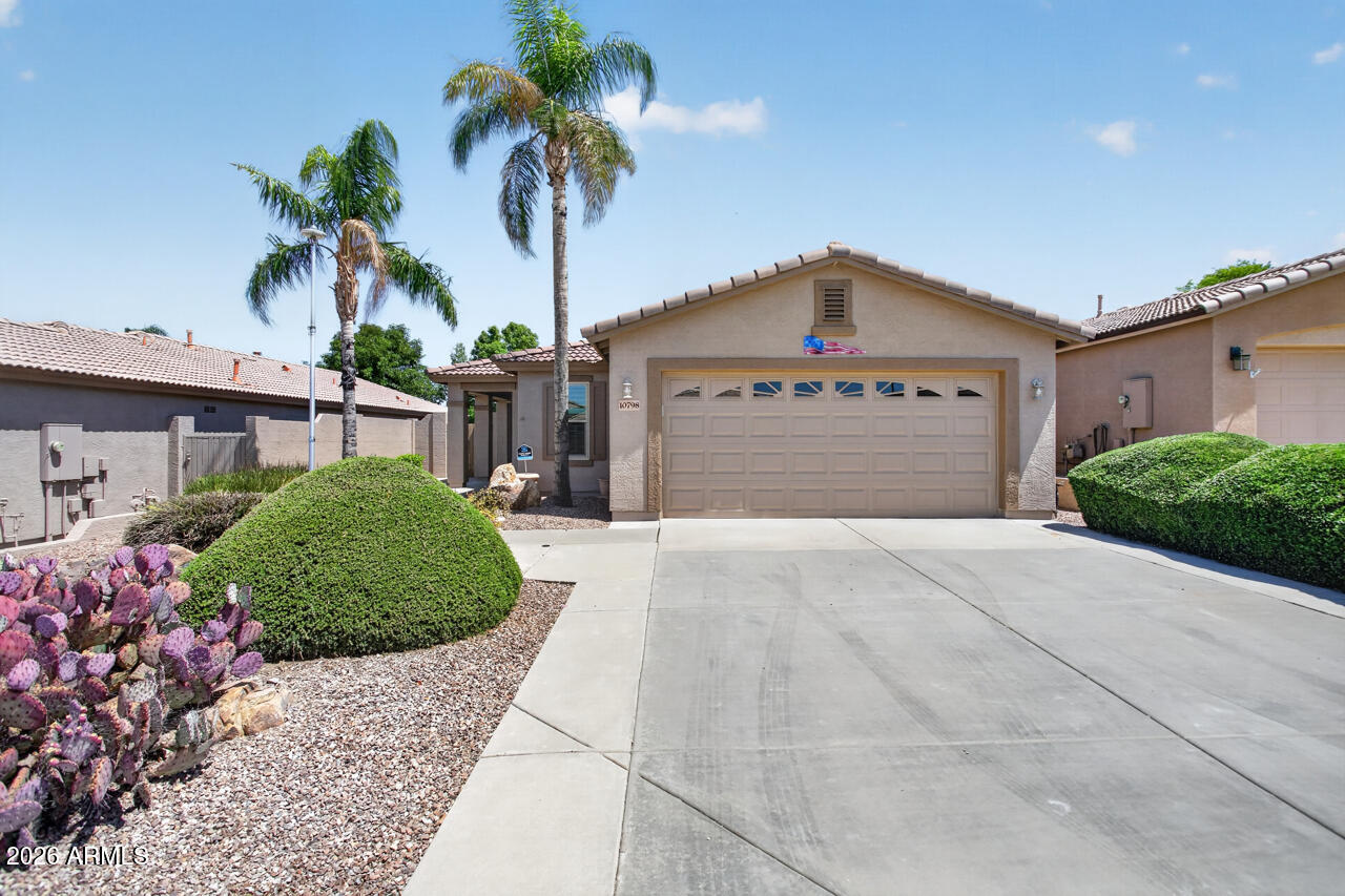 GREYSTONE HERITAGE UNIT 2 AT VENTANA LAKES - Residential