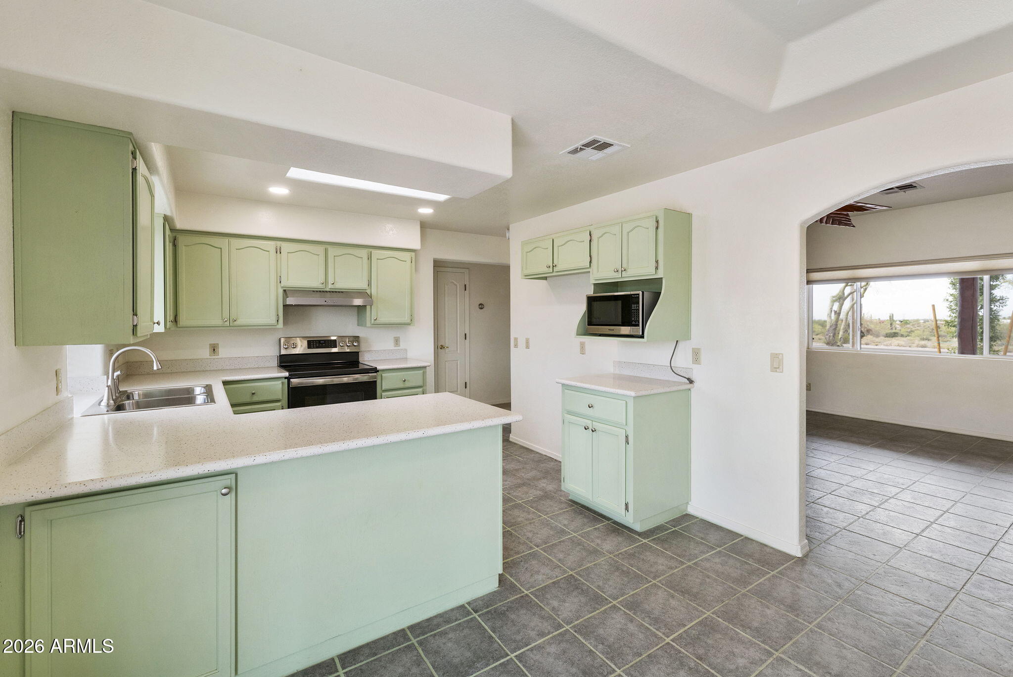 Section 13 T1NR8E - Residential