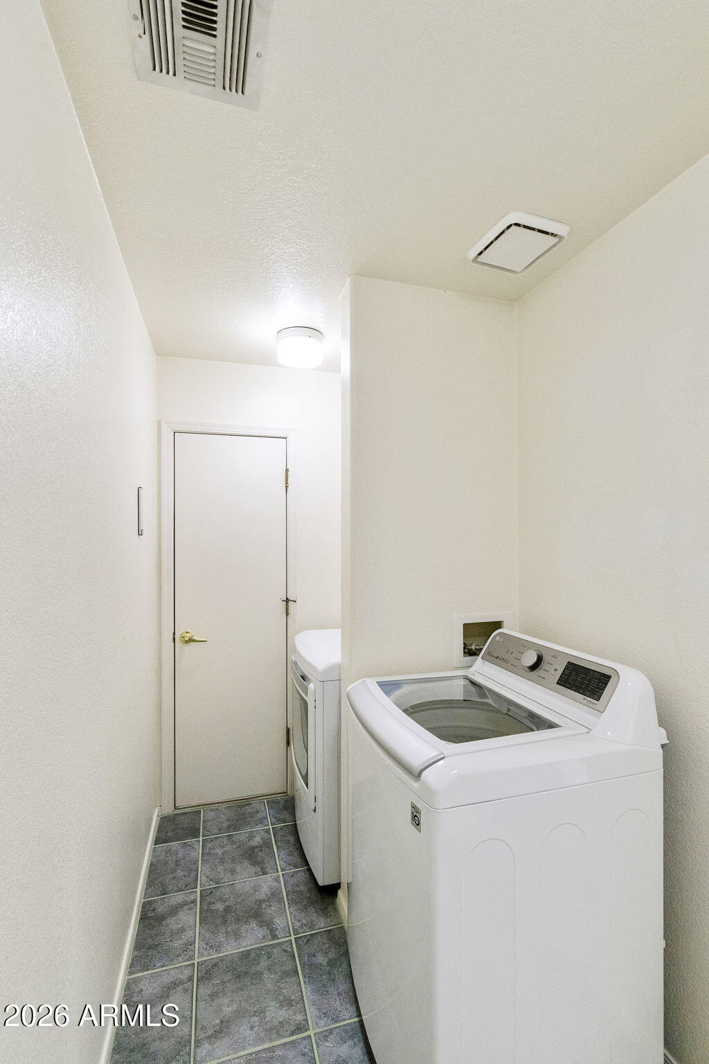 Section 13 T1NR8E - Residential