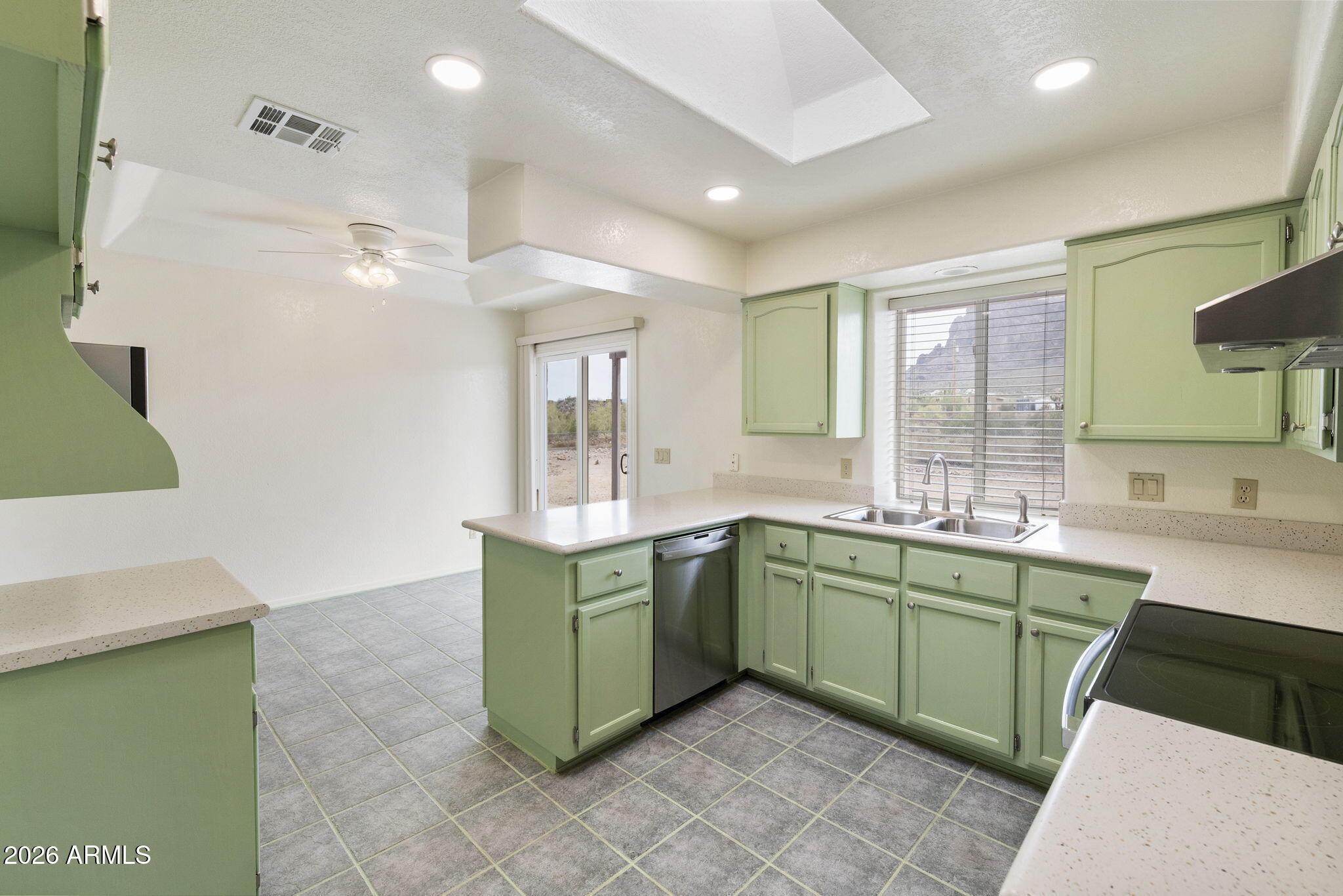 Section 13 T1NR8E - Residential