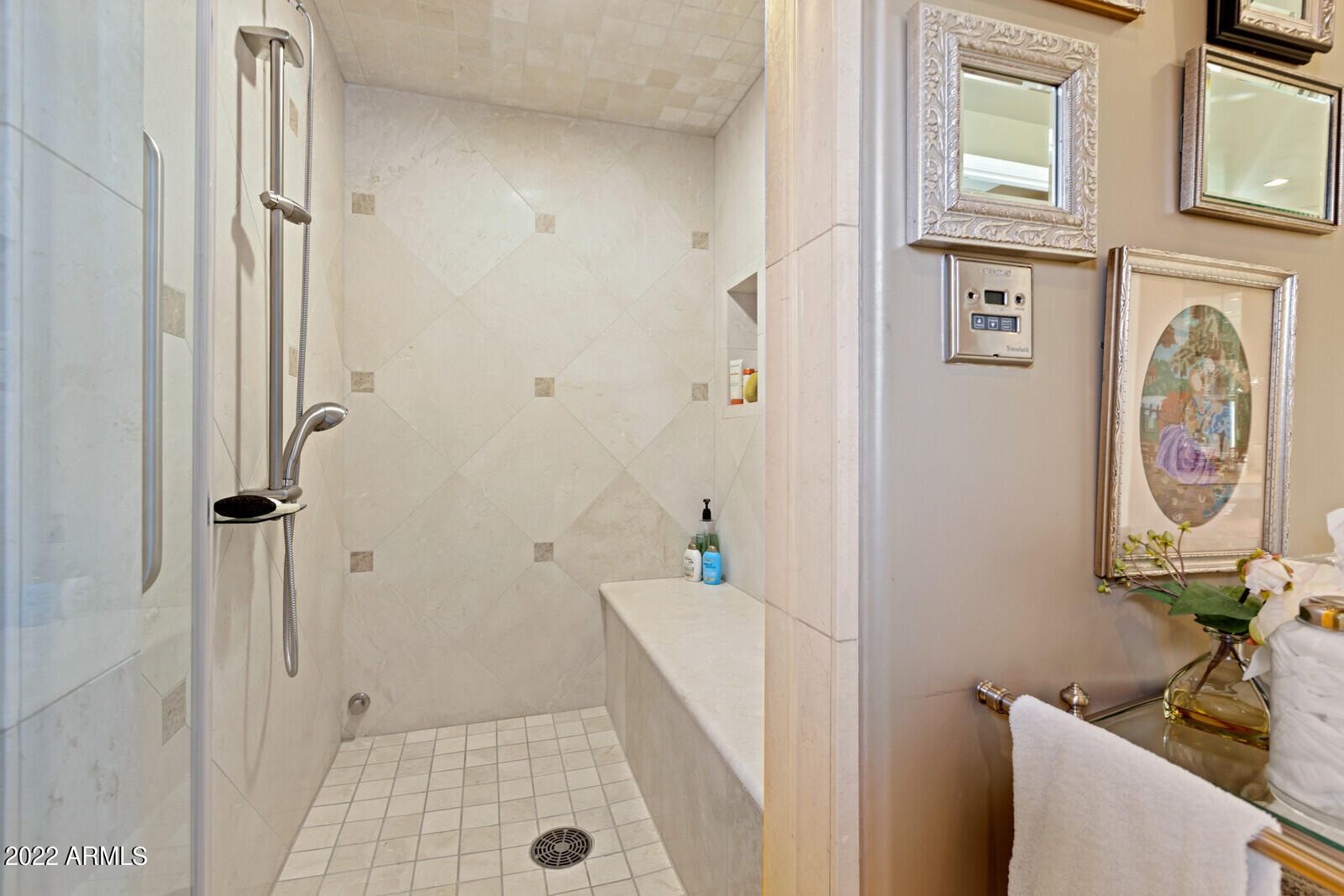 CAMELBACK COUNTRY CLUB ESTATES 4 - Residential