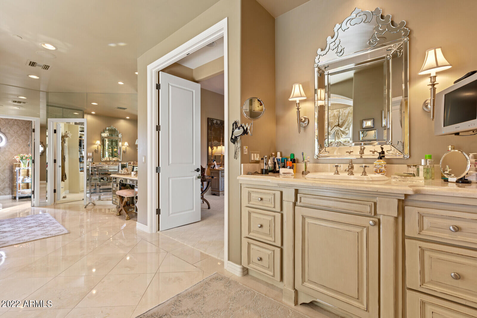 CAMELBACK COUNTRY CLUB ESTATES 4 - Residential