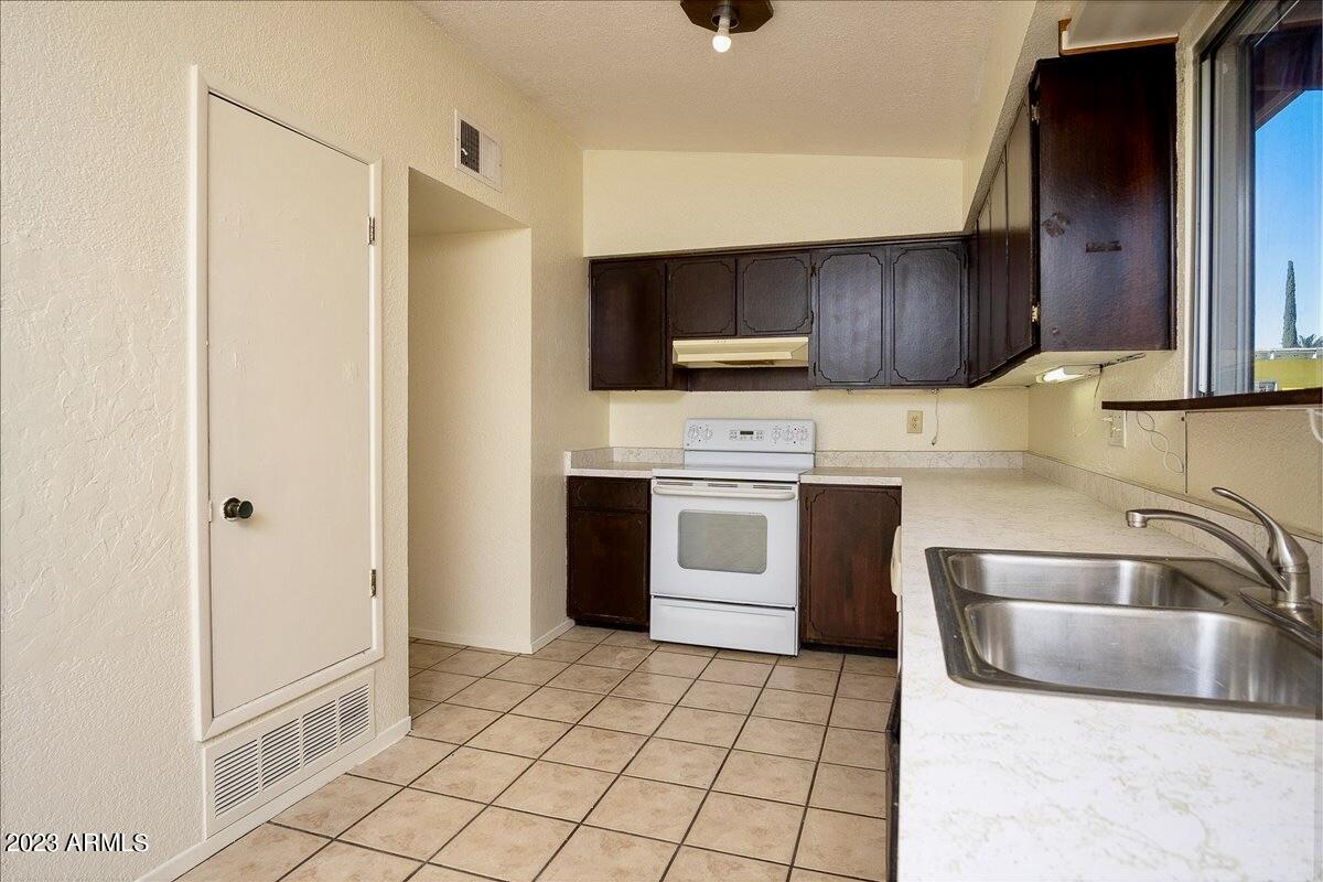 VISTA VILLAGE UNIT 1 - Residential