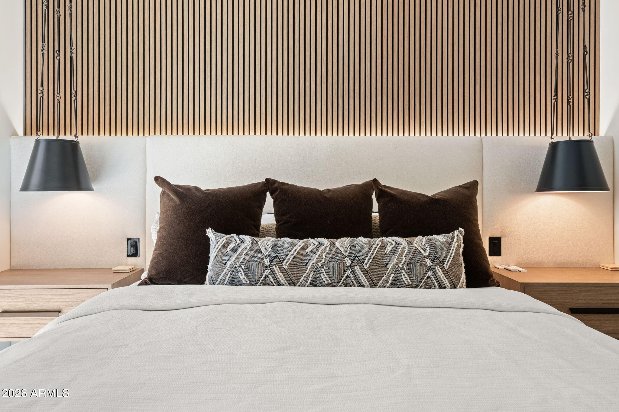 ASCENT AT THE PHOENICIAN GOLF VILLAS CONDOMINIUM - Residential