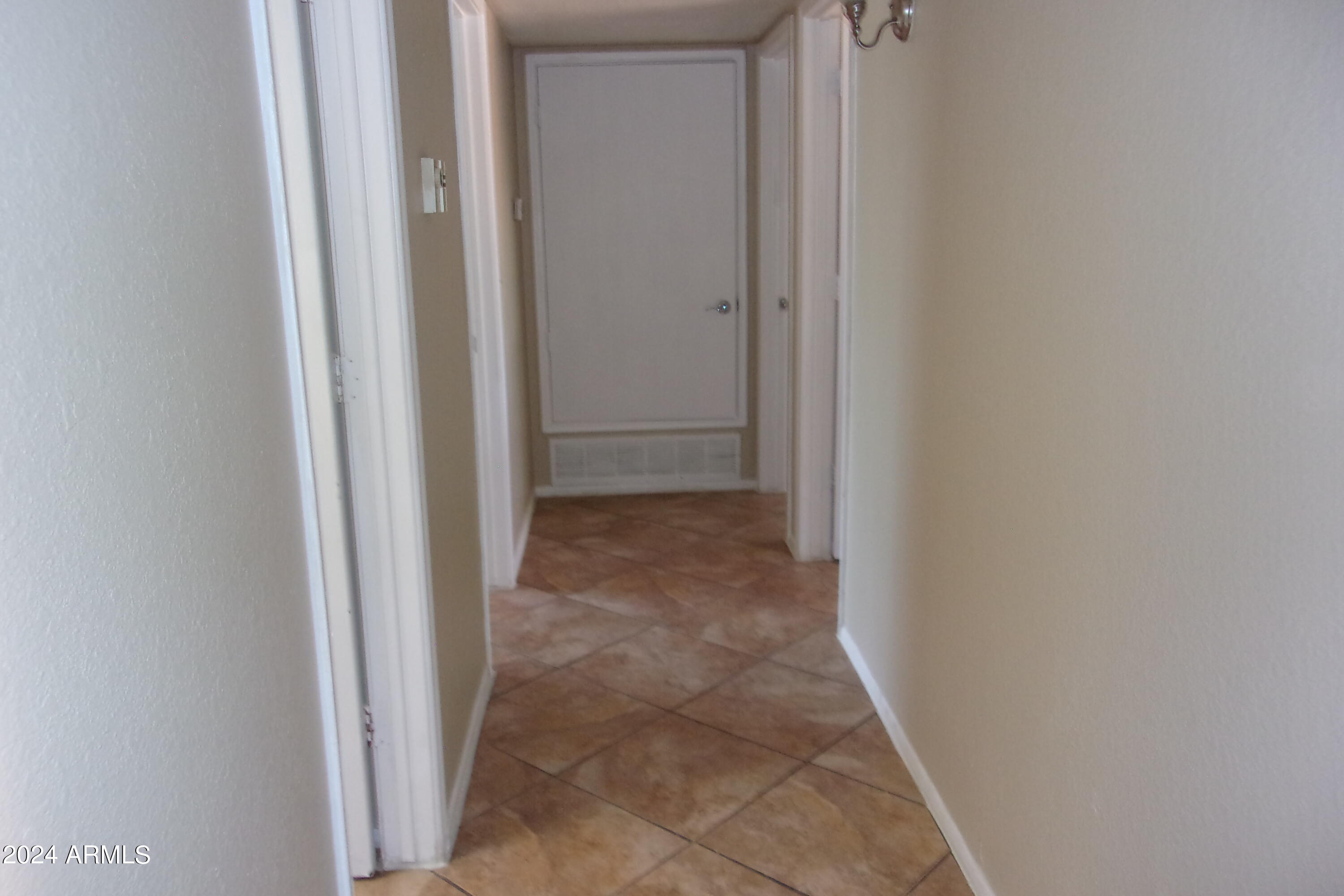 Villa Del Rio 2 resub - Residential Lease