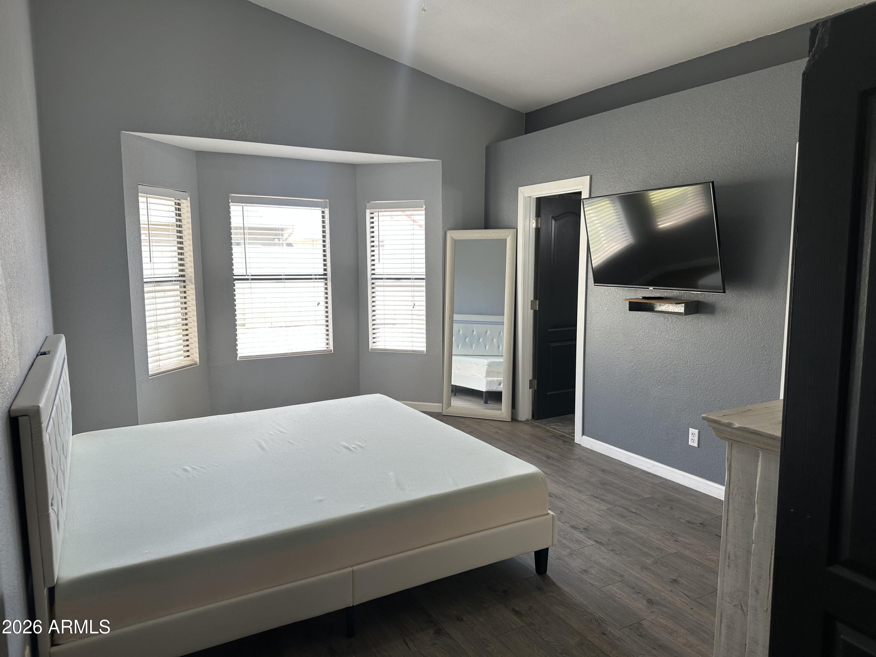SHADOW RIDGE - Residential