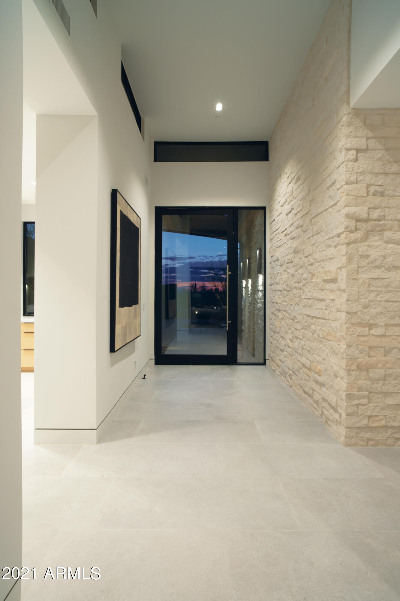 SOLITUDE - Residential