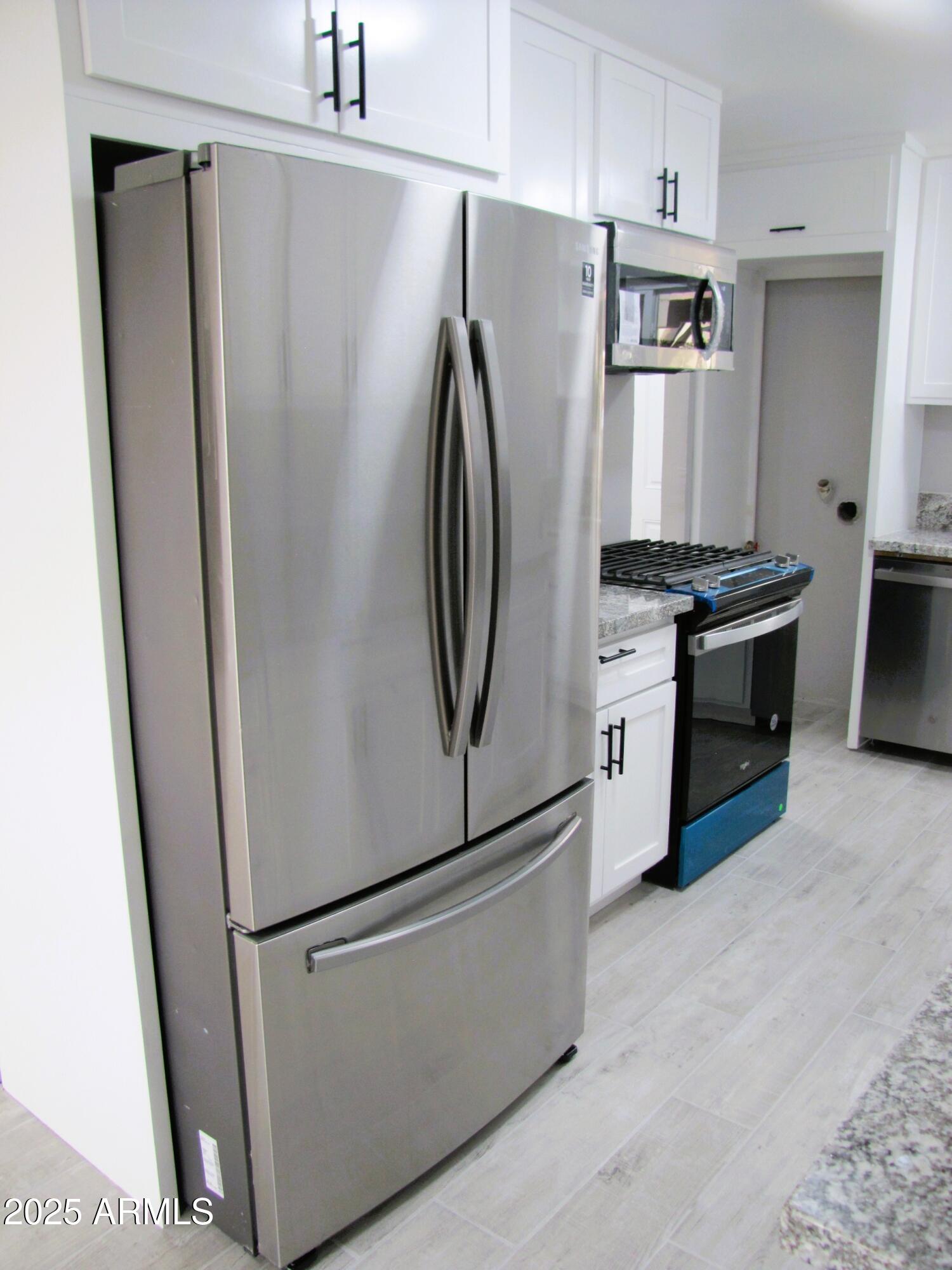 PUEBLO DEL SOL DOS - Residential Lease