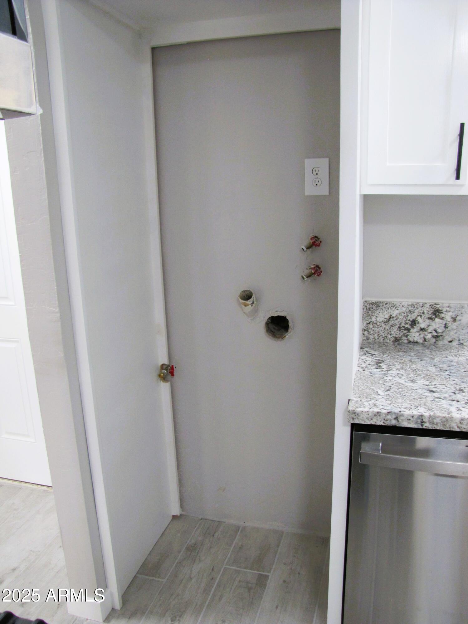 PUEBLO DEL SOL DOS - Residential Lease