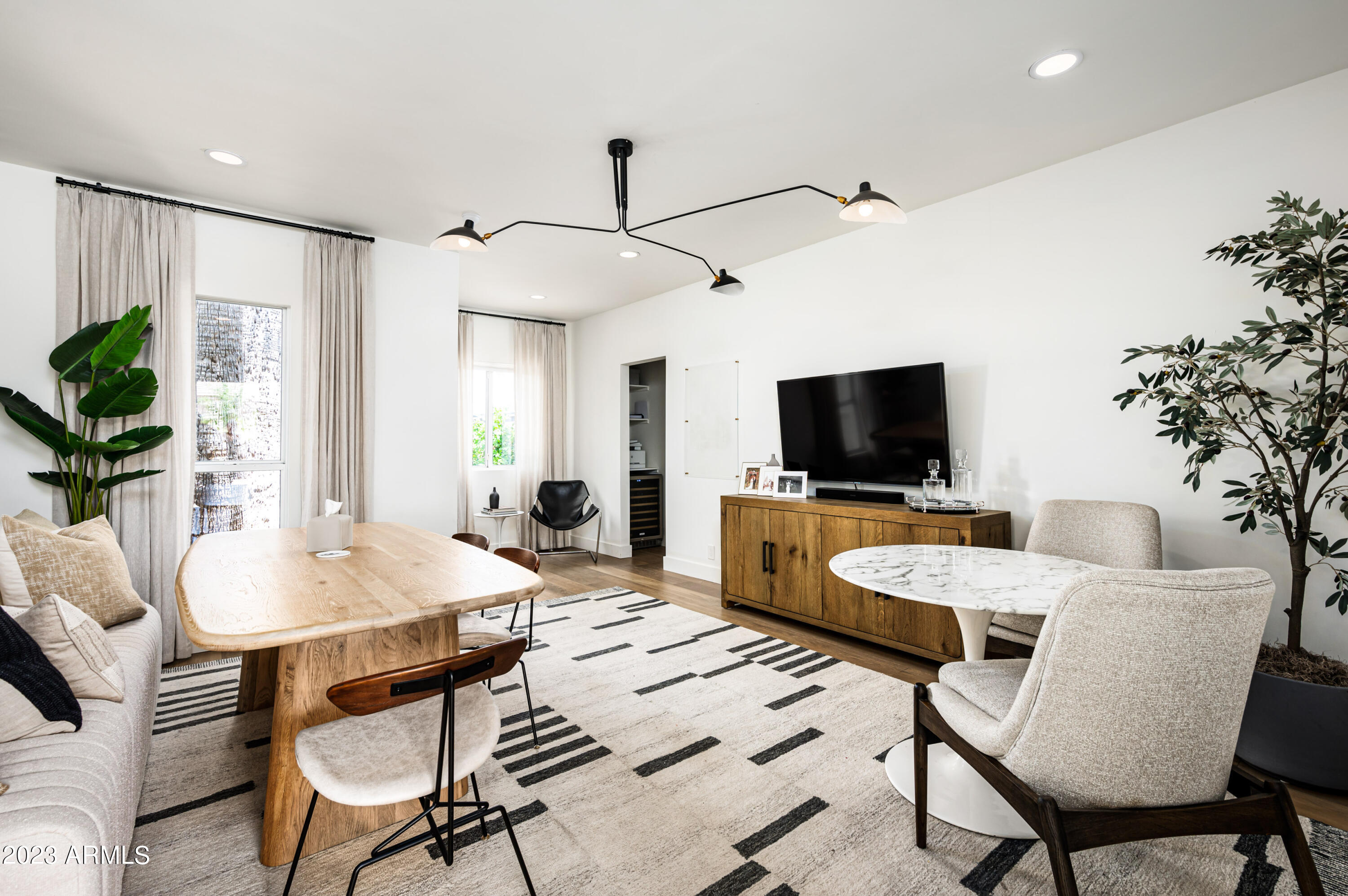 MARION ESTATES - Residential