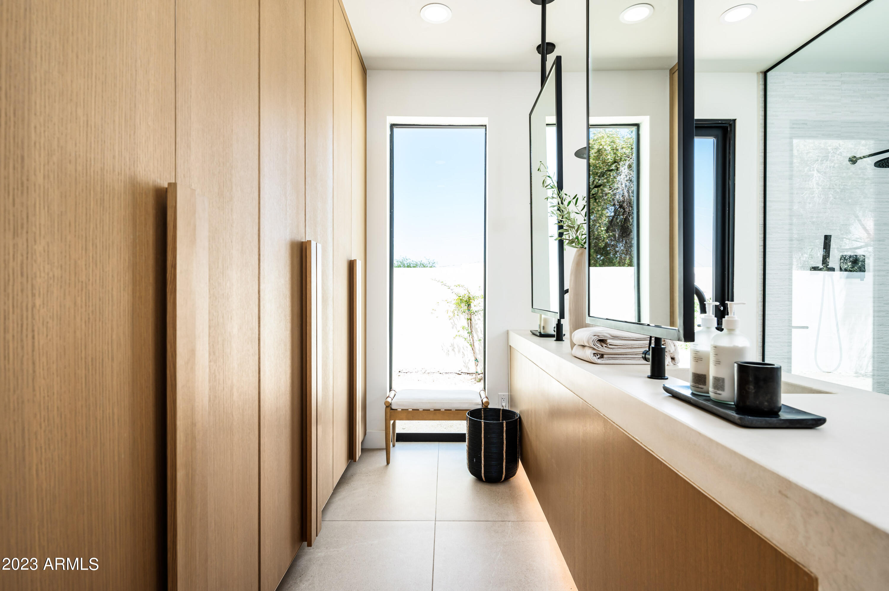 MARION ESTATES - Residential
