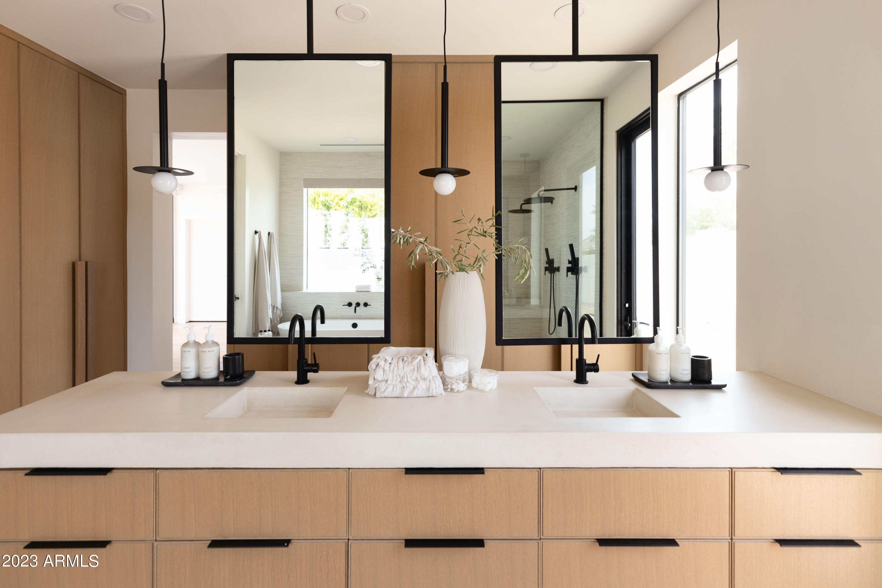 MARION ESTATES - Residential