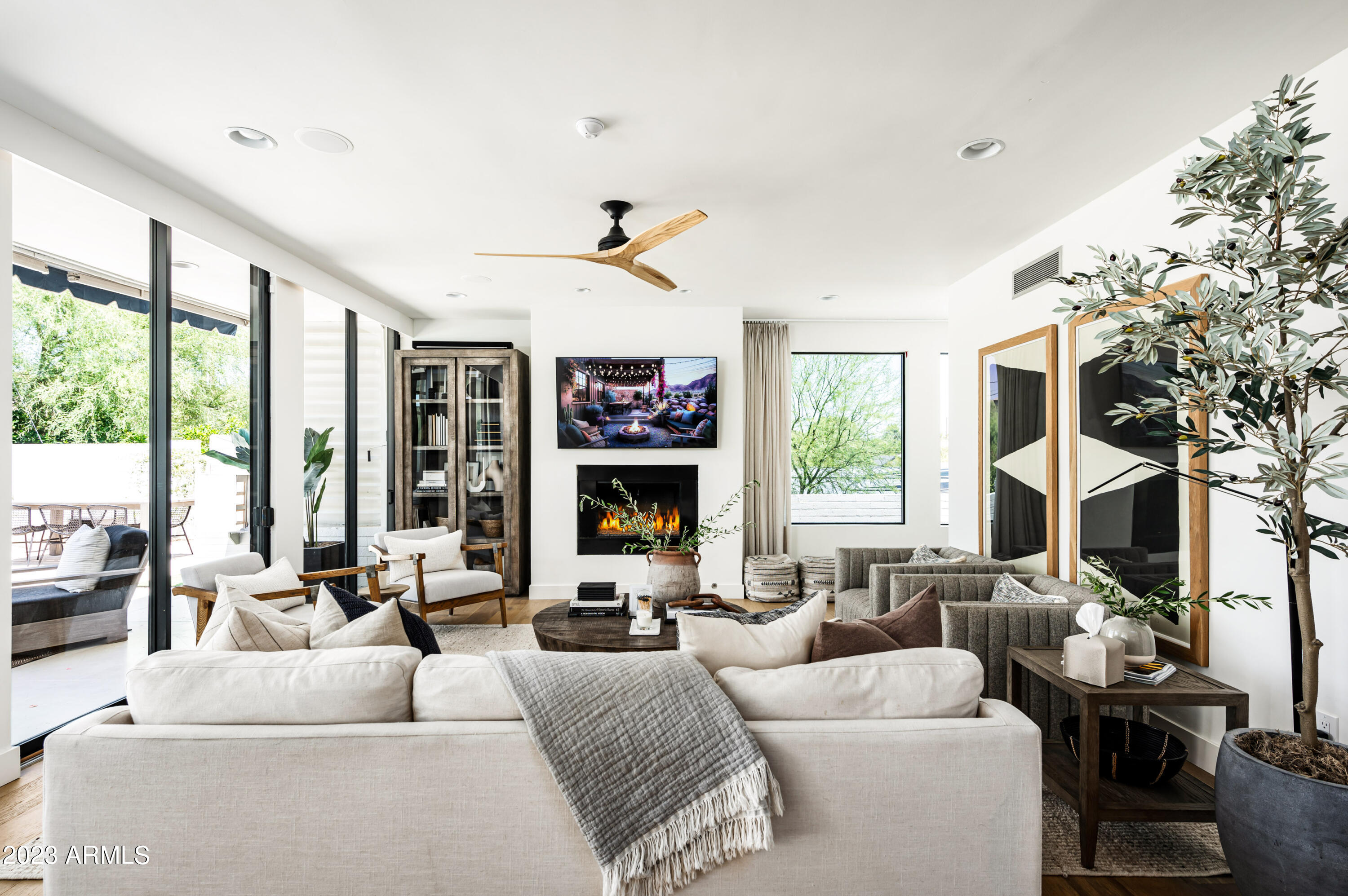 MARION ESTATES - Residential