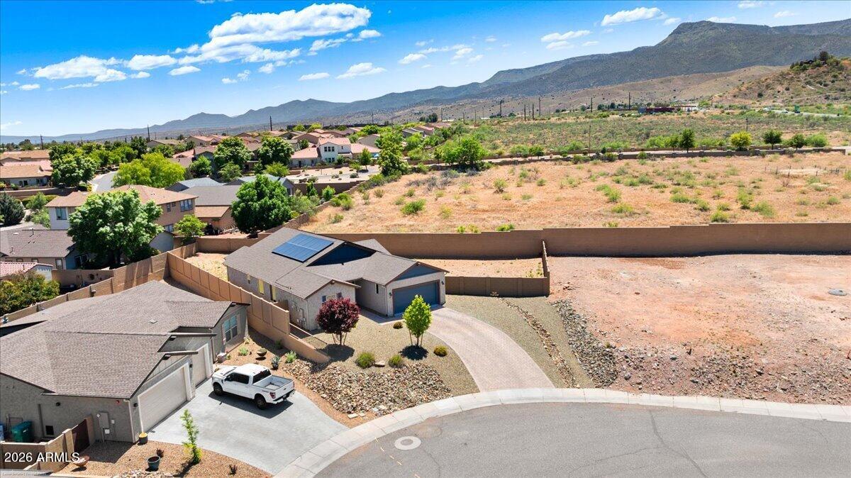 MOUNTAIN GATE - Residential
