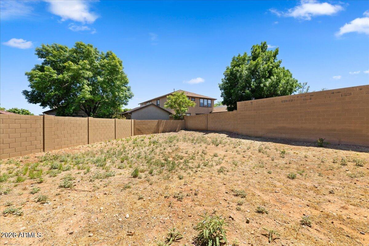 MOUNTAIN GATE - Residential