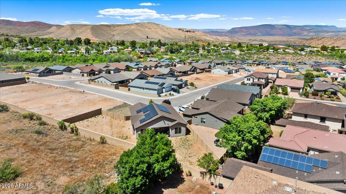 MOUNTAIN GATE - Residential