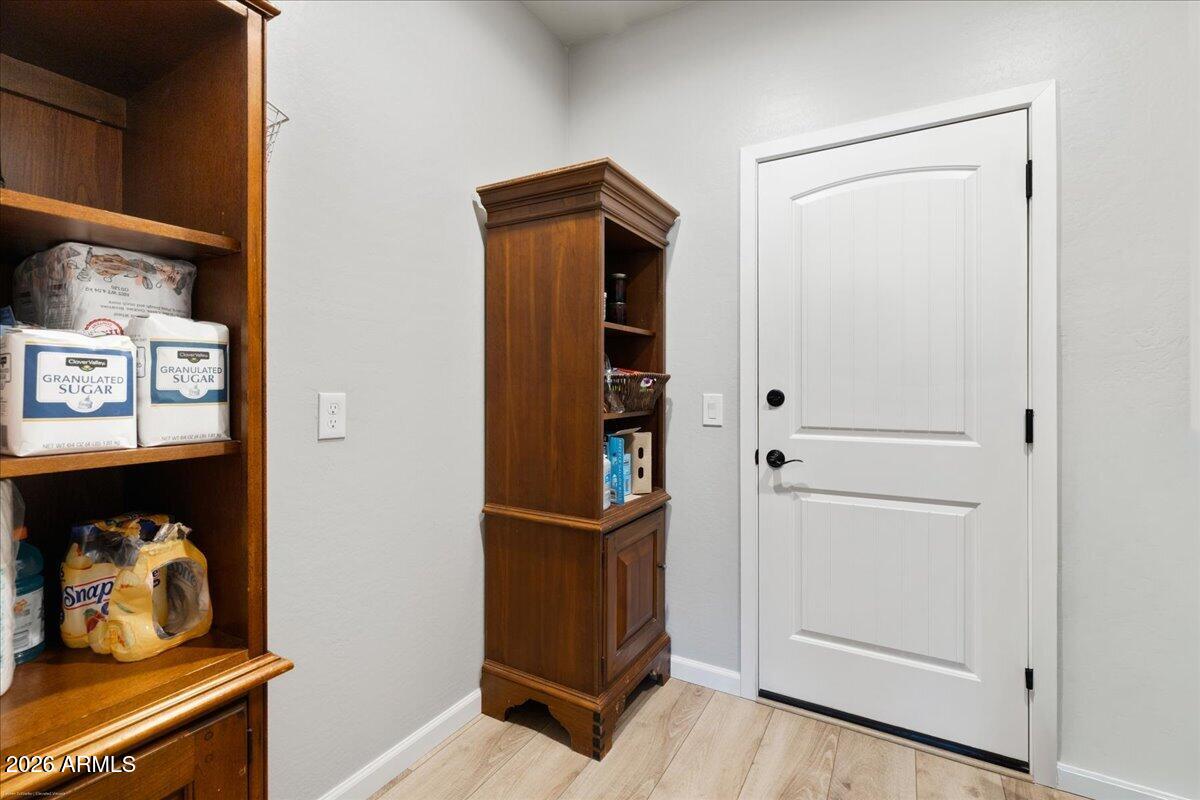 MOUNTAIN GATE - Residential