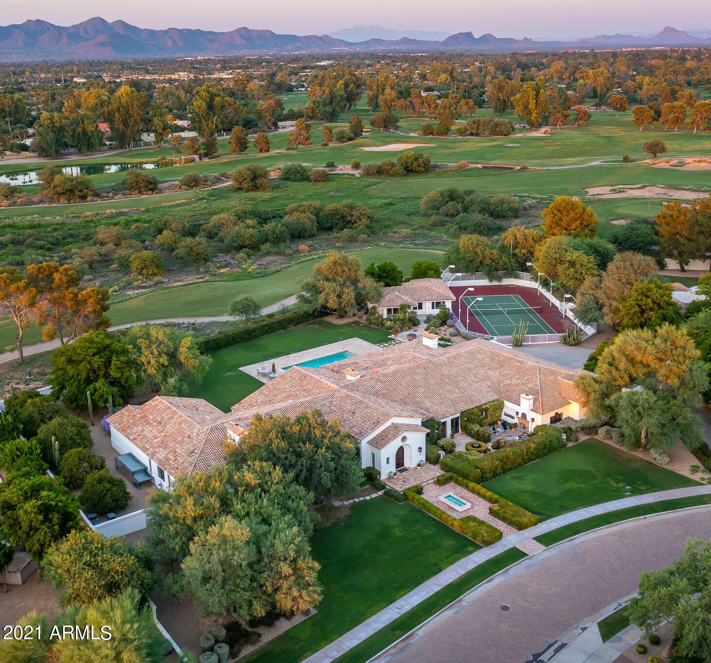 ELMARO ESTATES - Residential