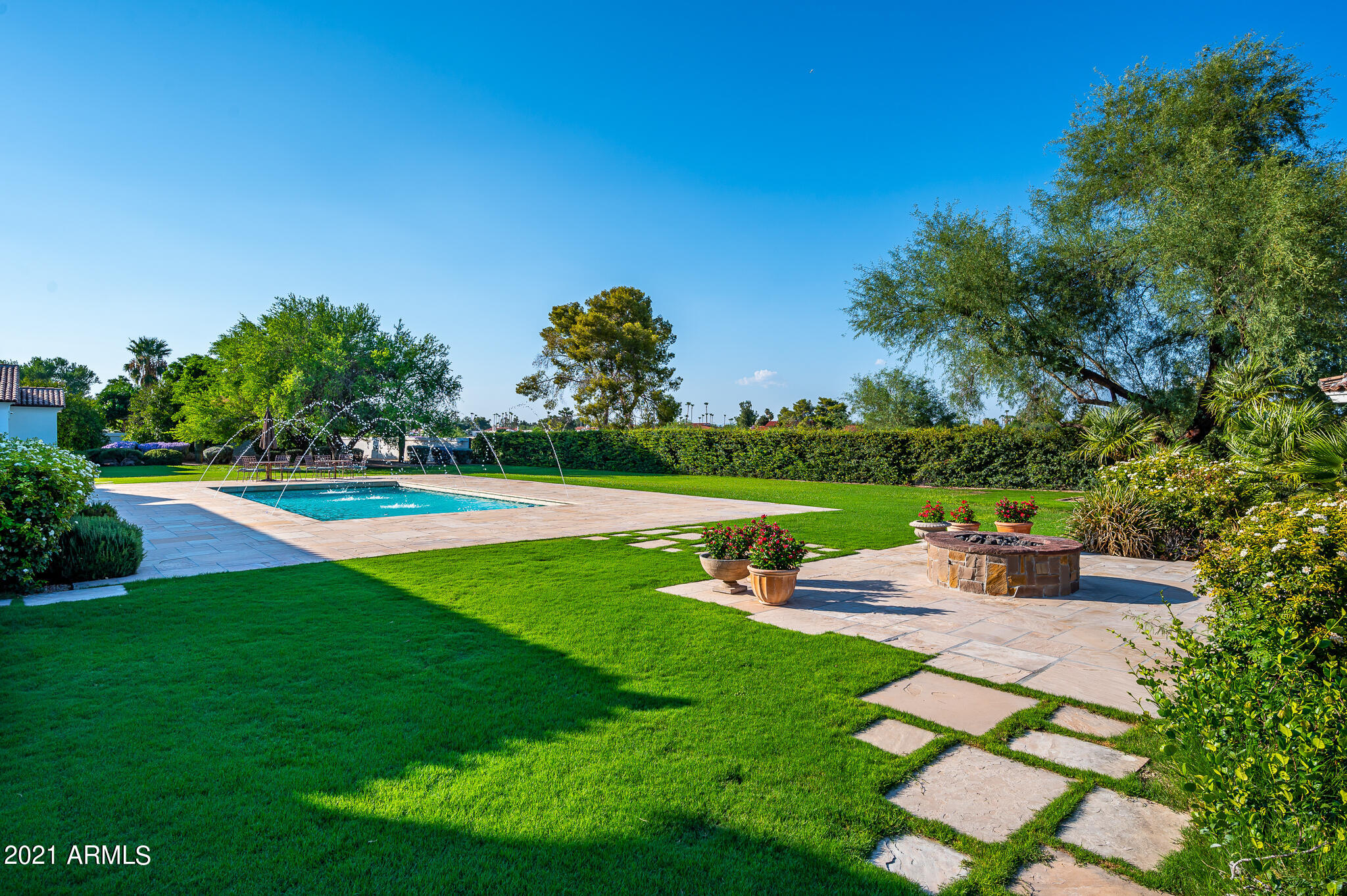 ELMARO ESTATES - Residential