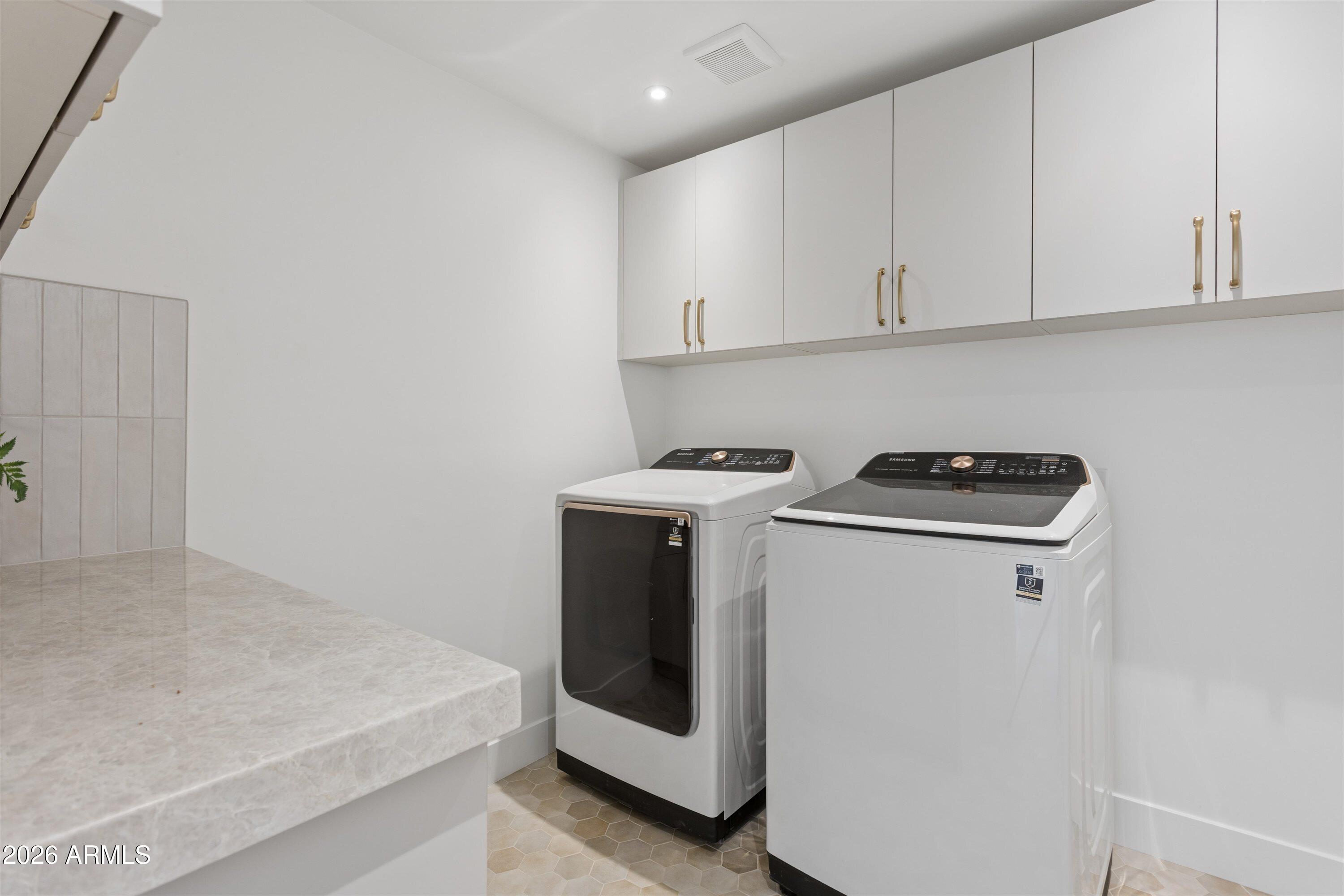 FLEETWOOD ACRES - Residential