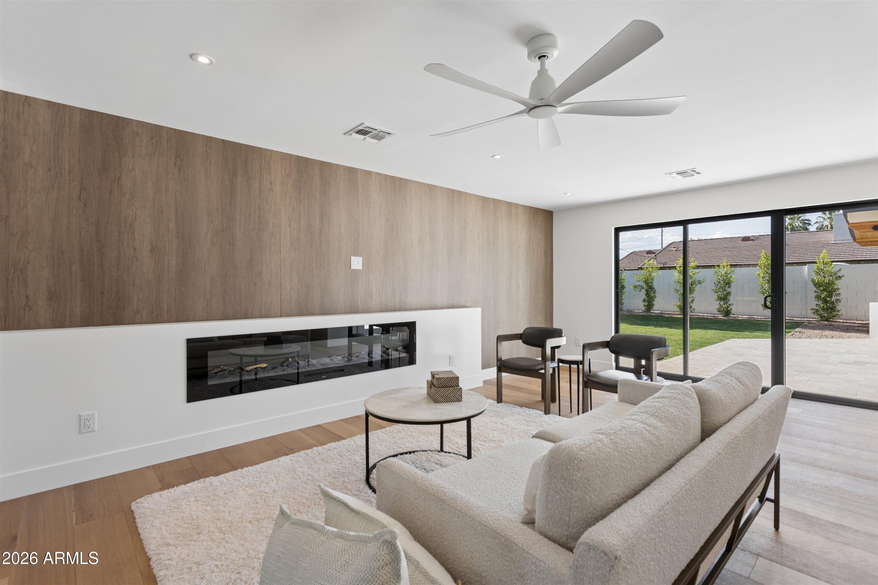 FLEETWOOD ACRES - Residential