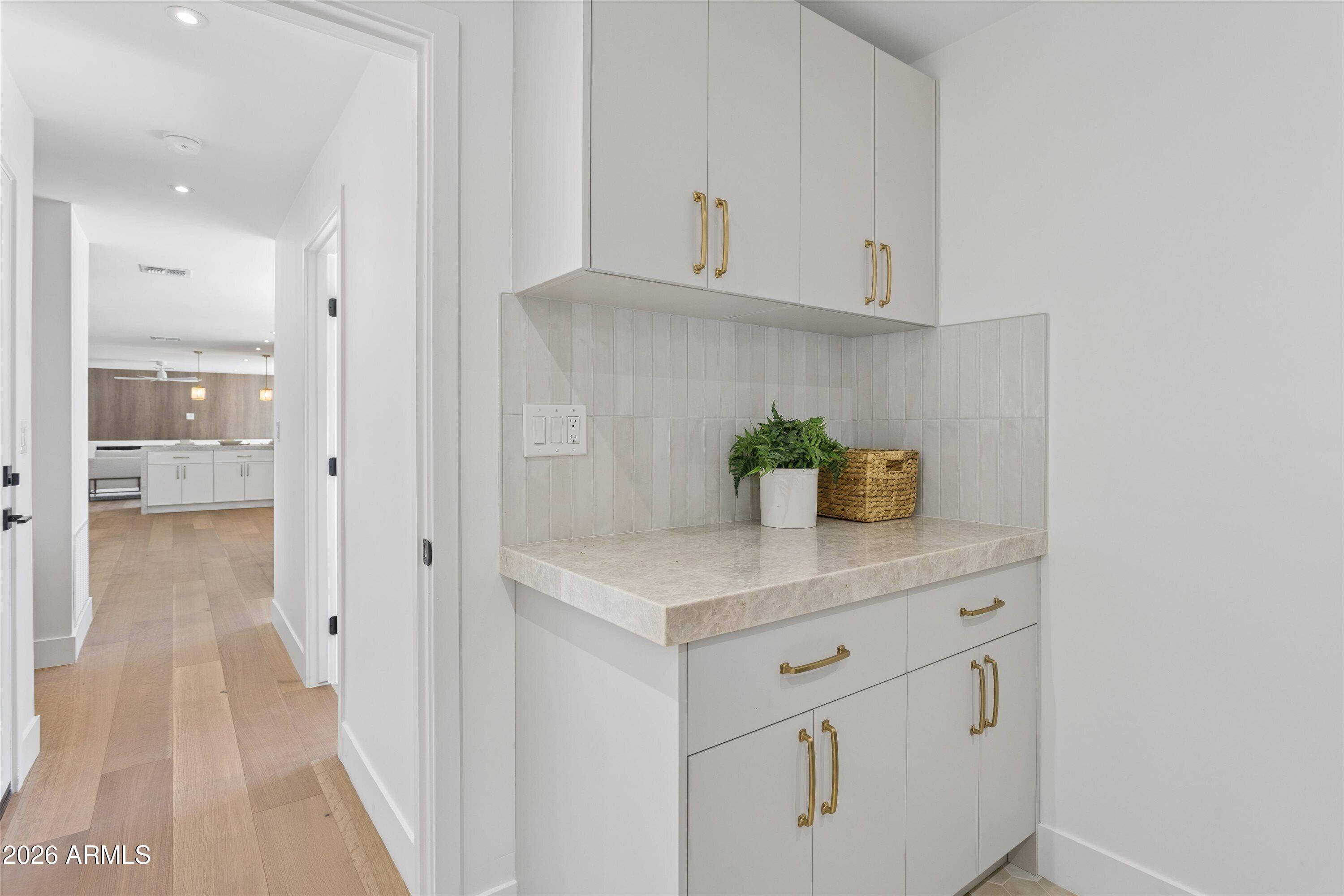 FLEETWOOD ACRES - Residential
