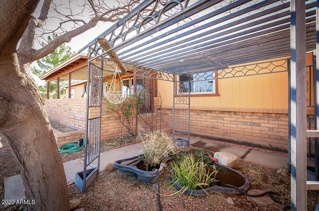 GREATER SAN PEDRO RANCHES - Residential