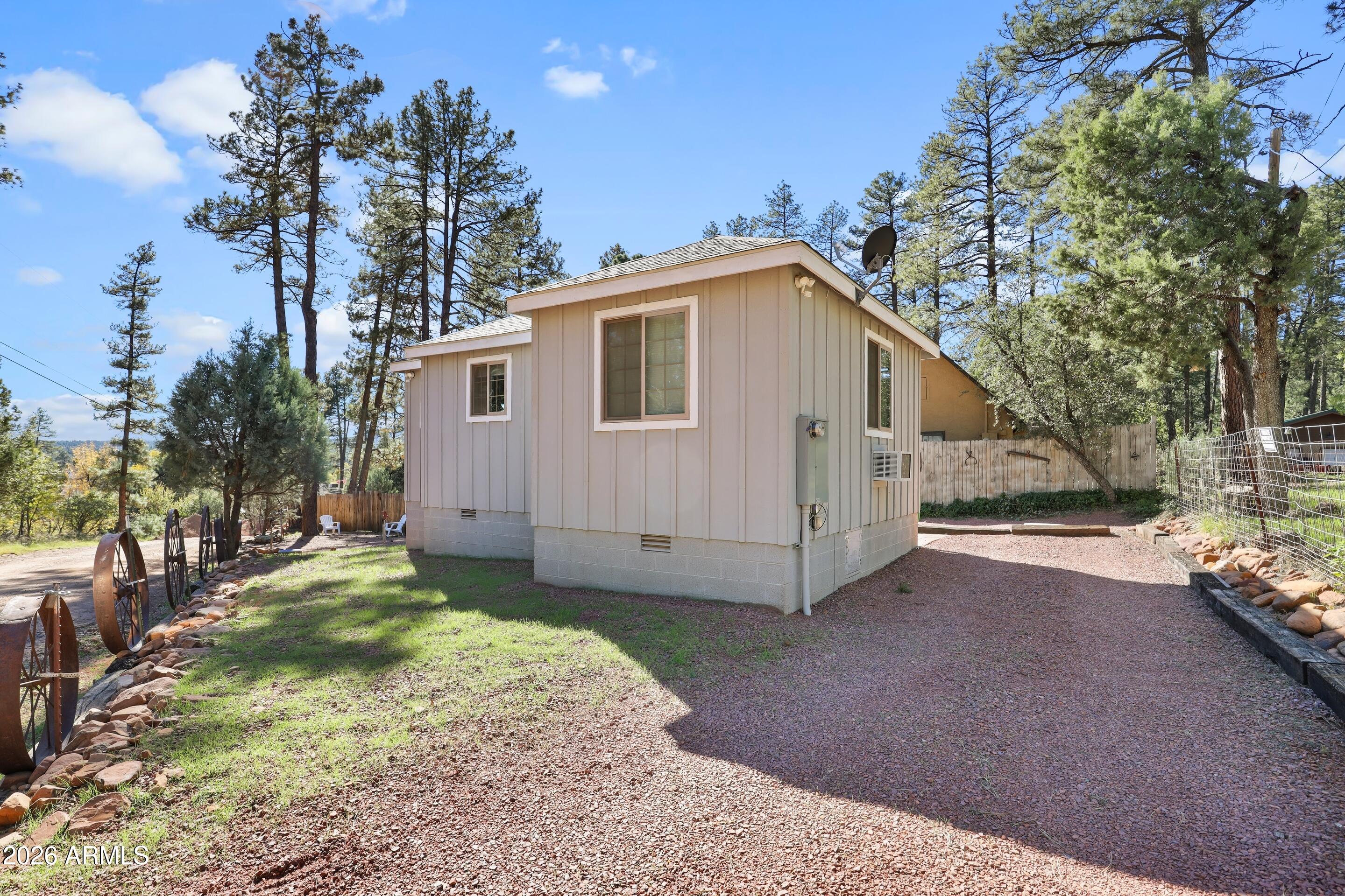 Un Subdivided - Residential