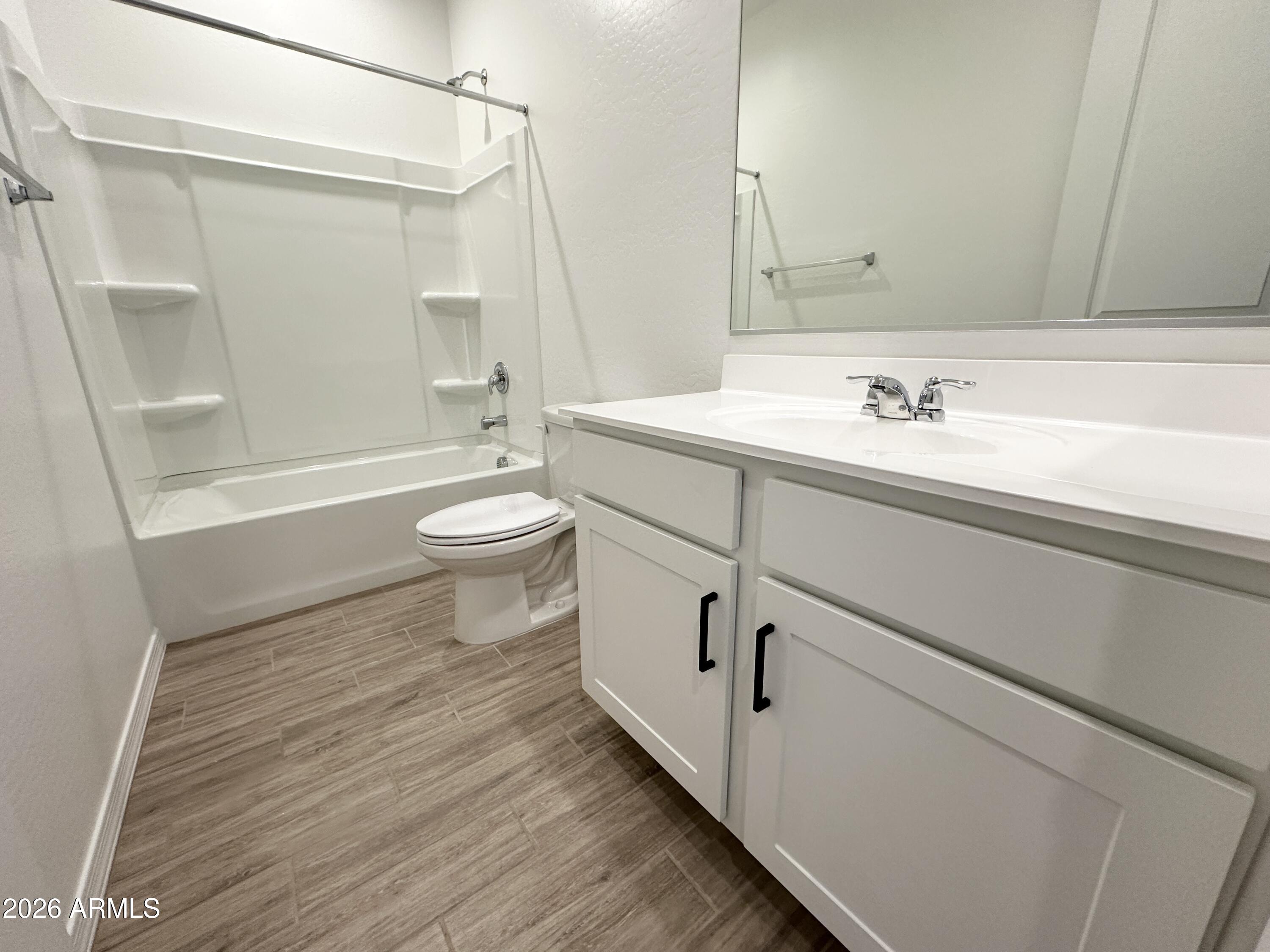EASTMARK DU 3/4 NORTH PHASE 5 MDR - Residential