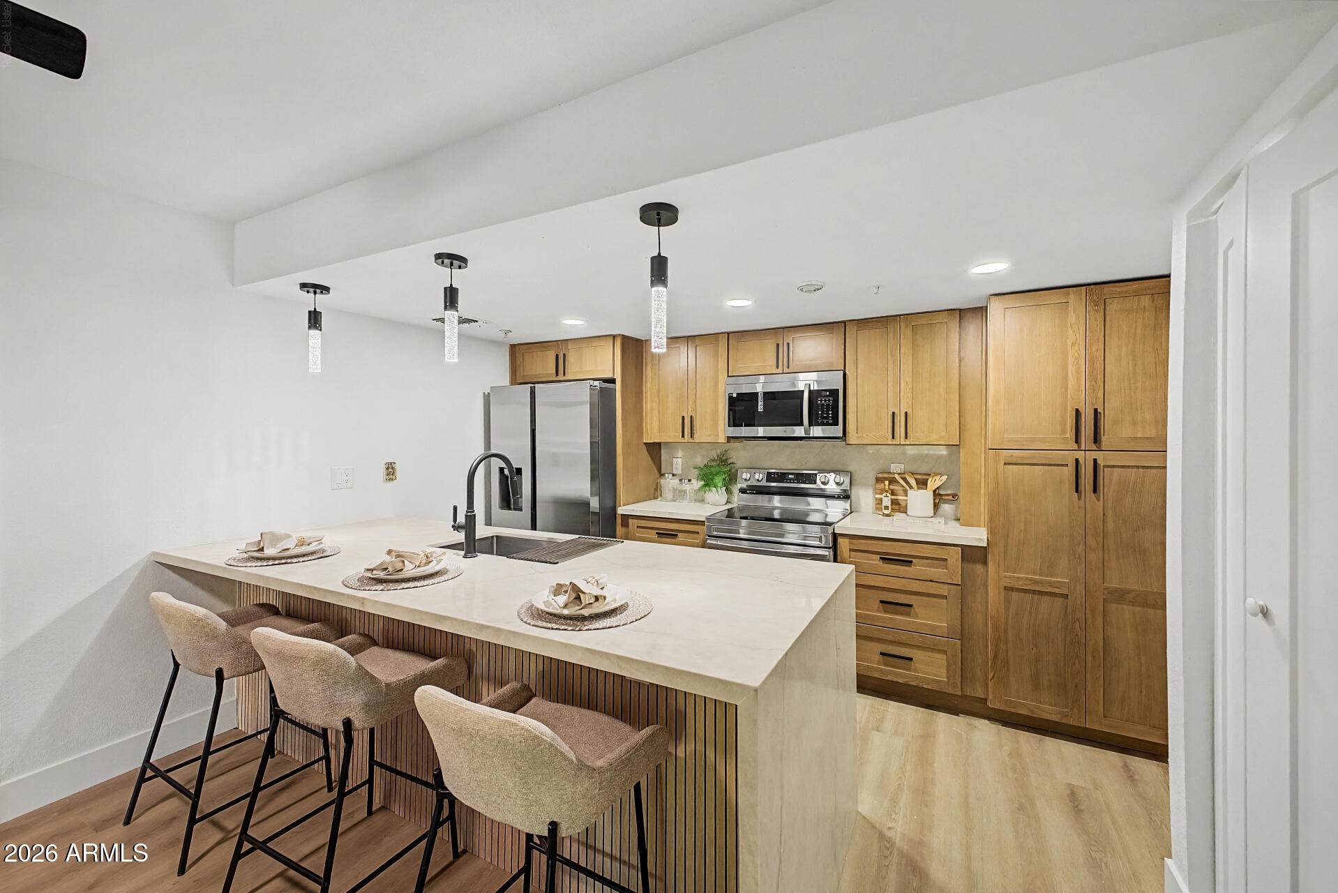 SCOTTSDALE SPRINGS CONDOMINIUMS - Residential