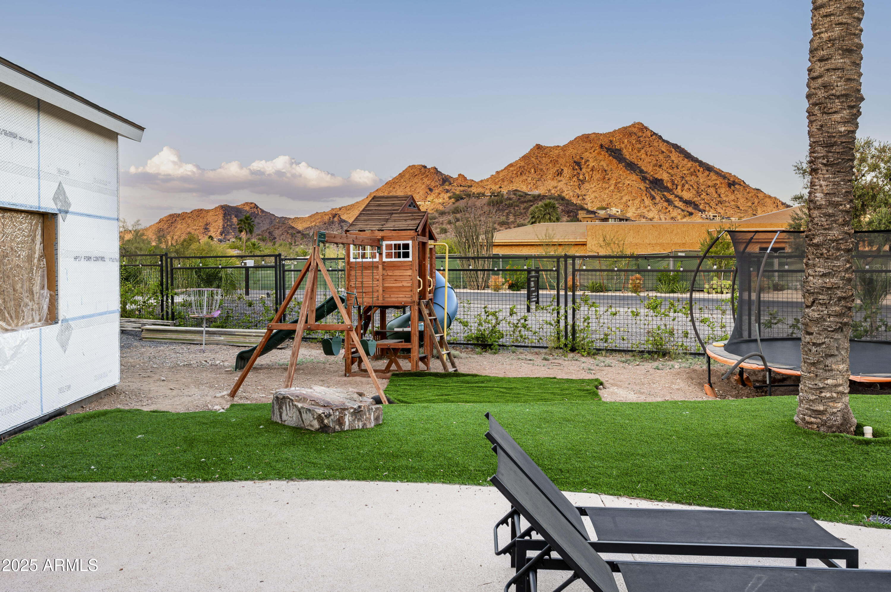 CHOLLA GARDENS UNIT 2 - Residential