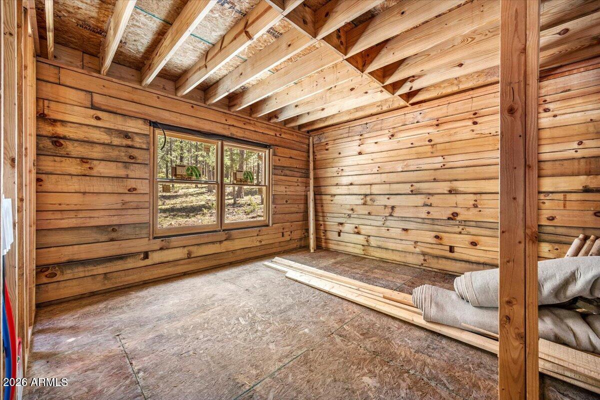 TAL WI WI ESTATES - Residential