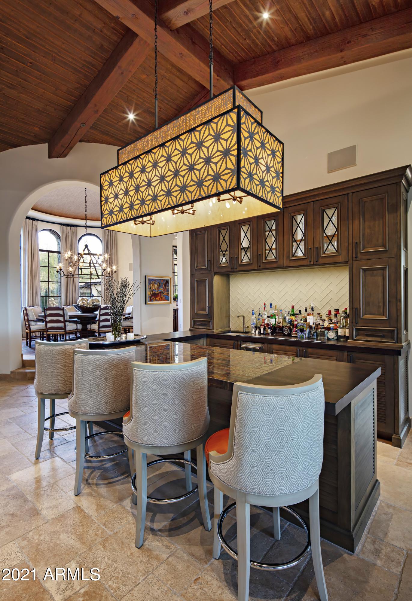 ESTANCIA - Residential