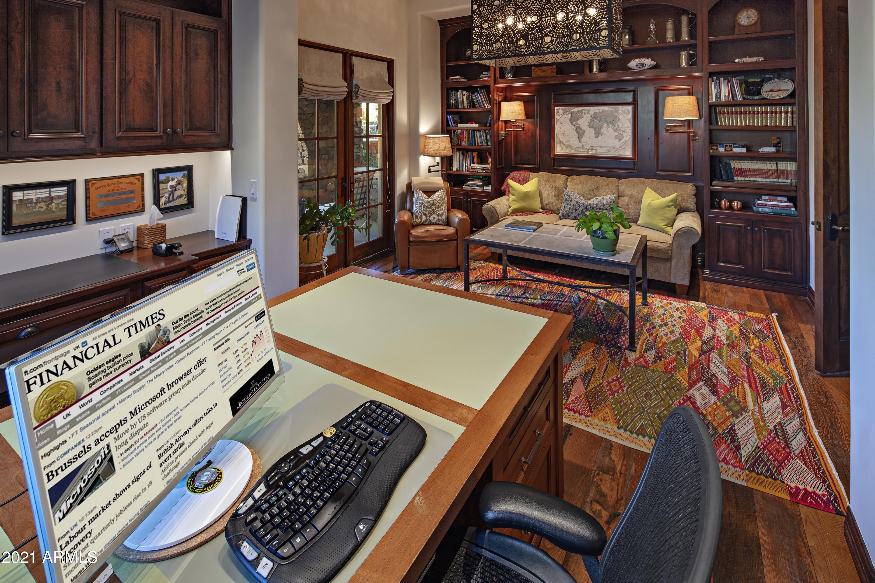 ESTANCIA - Residential