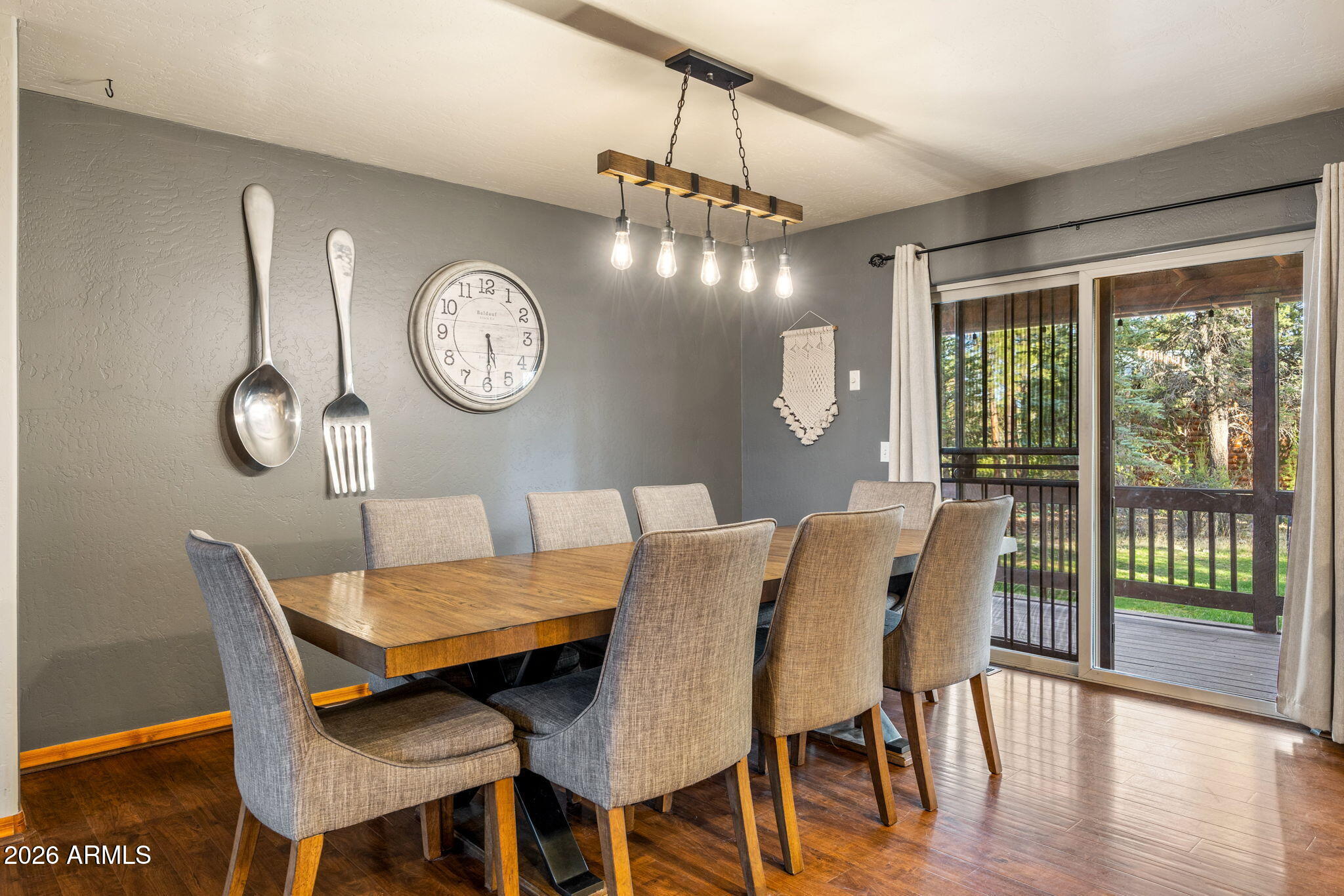 BUCKSKIN ARTISTS COMMUNITY WEST - Residential