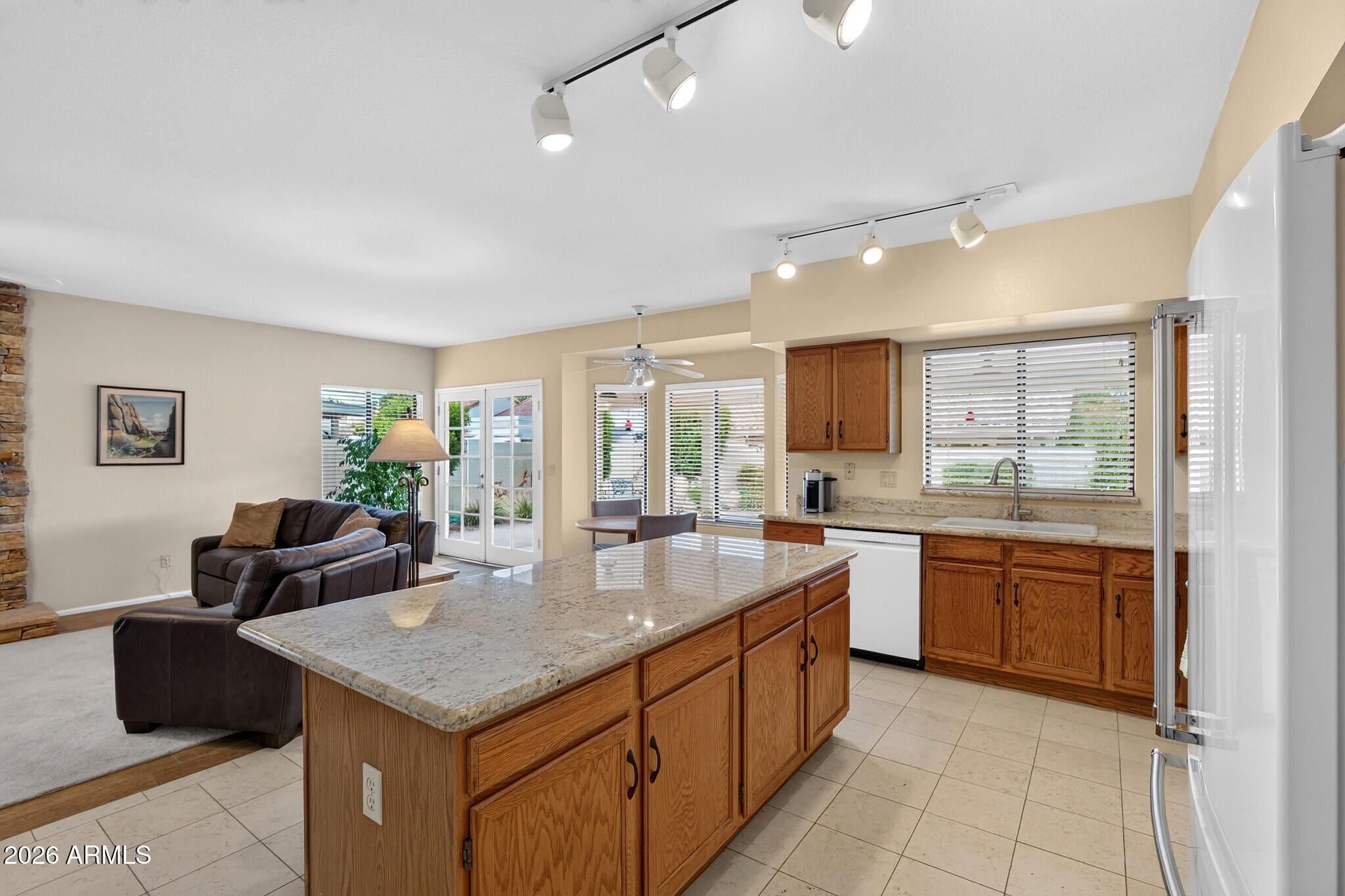 WARNER RANCH CROSSING - Residential