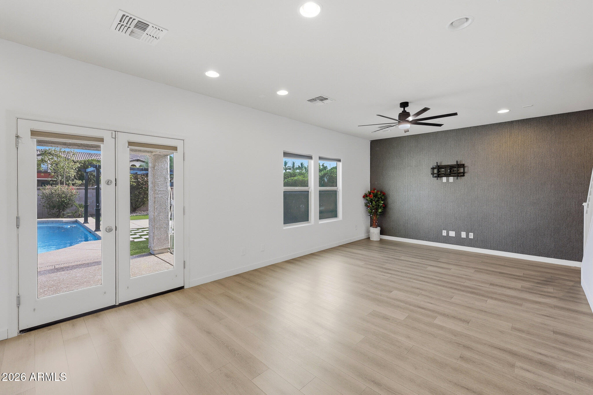 TIERRA DEL RIO - Residential