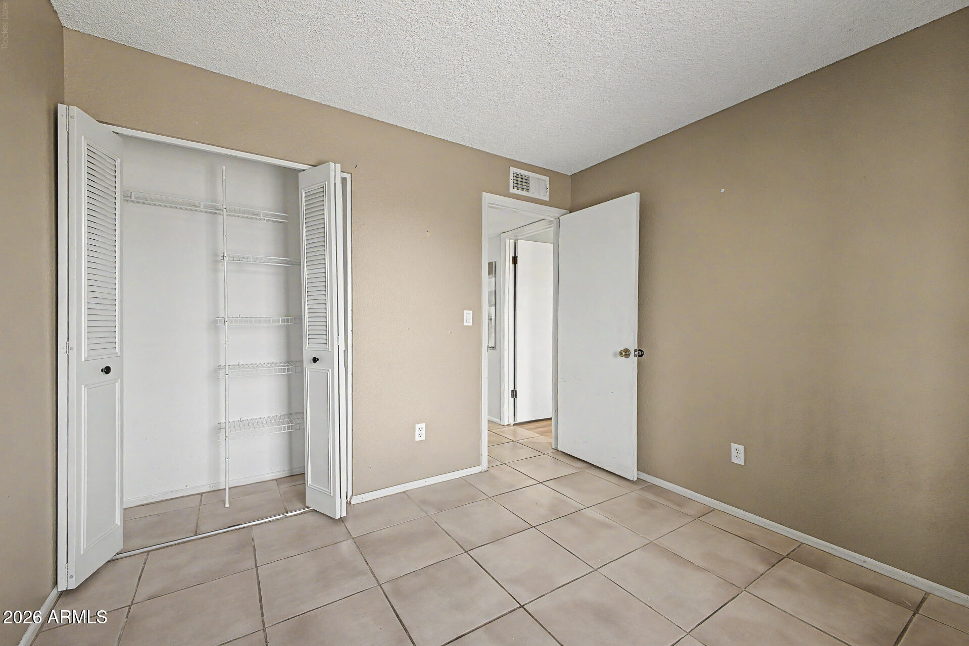 DESERT FOOTHILLS ESTATES UNIT 5 - Residential