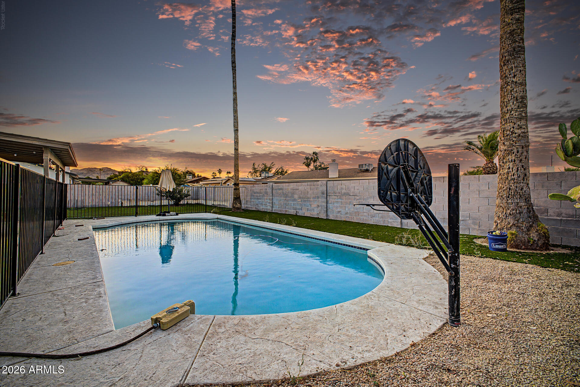 DESERT FOOTHILLS ESTATES UNIT 5 - Residential