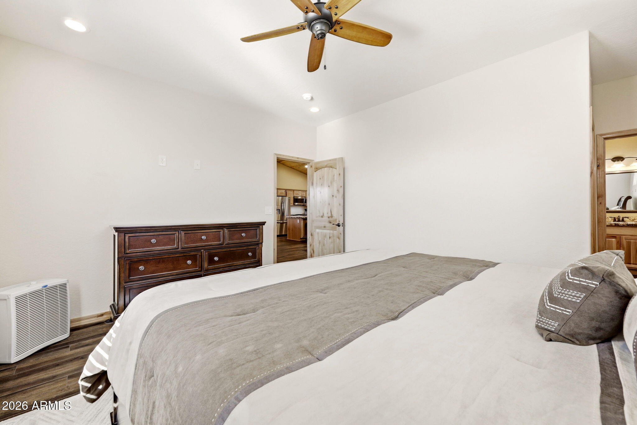 HIGH COUNTRY PINES - Residential