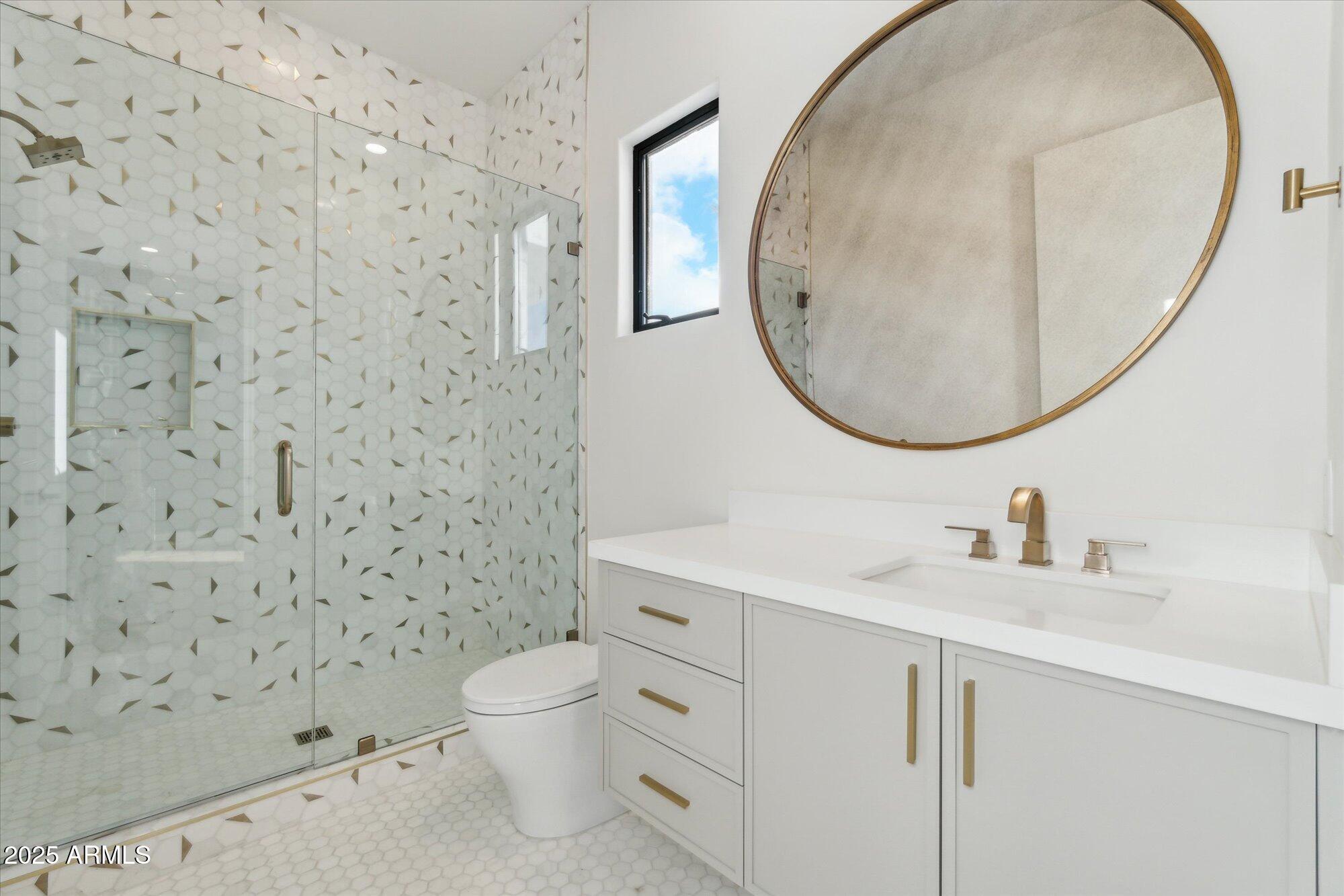 LA TIERRA ESTATES AMD - Residential
