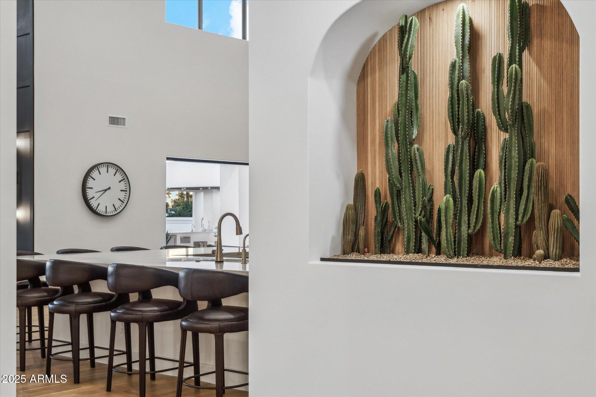 LA TIERRA ESTATES AMD - Residential