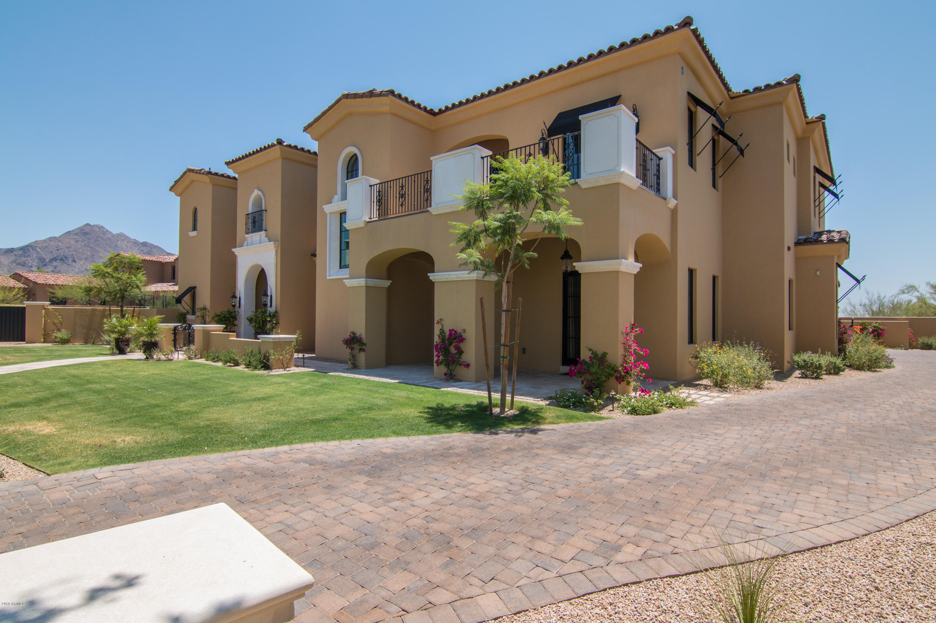 SILVERLEAF - Residential
