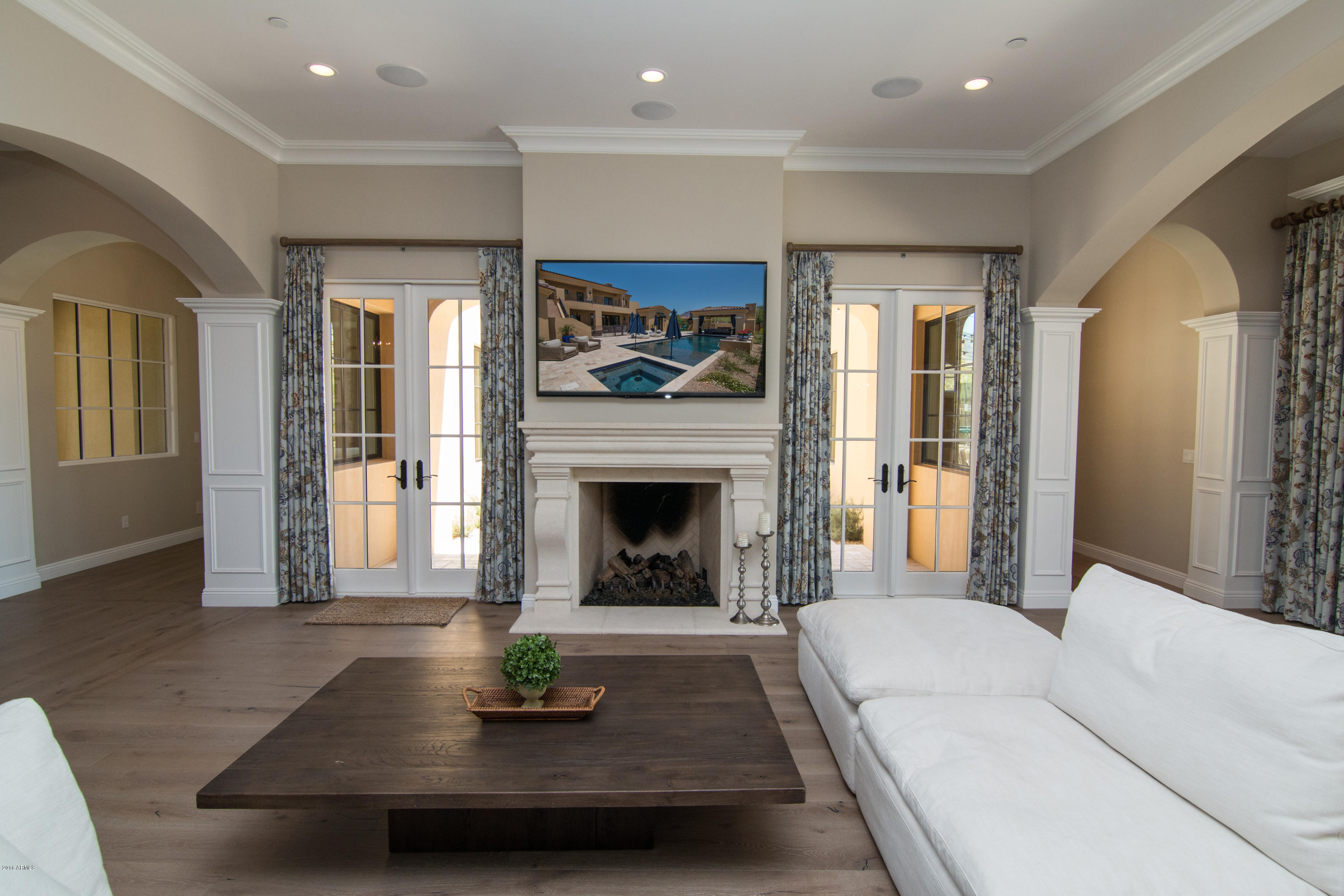 SILVERLEAF - Residential