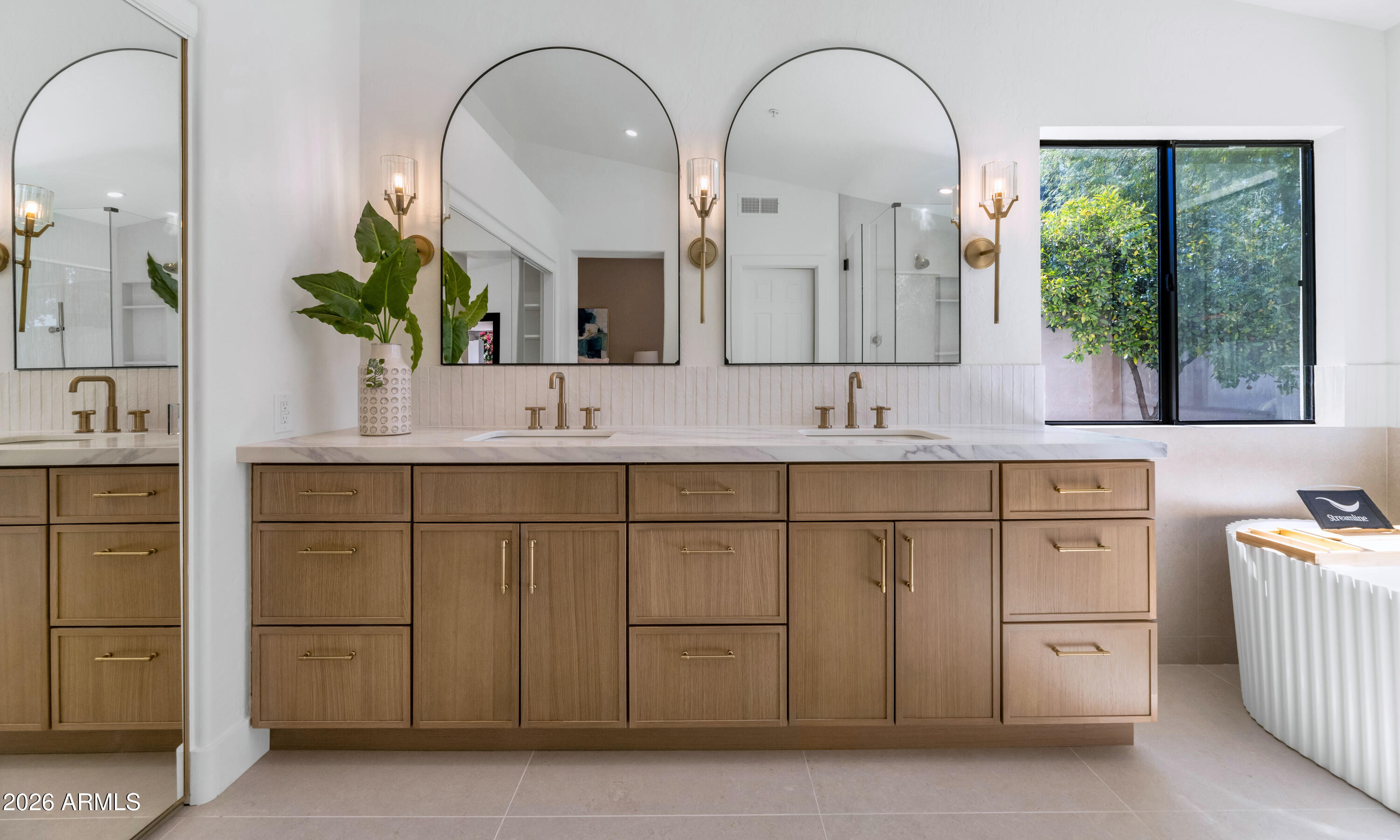 GREENSTONE REPLAT LOT 1-50 TR A-D - Residential